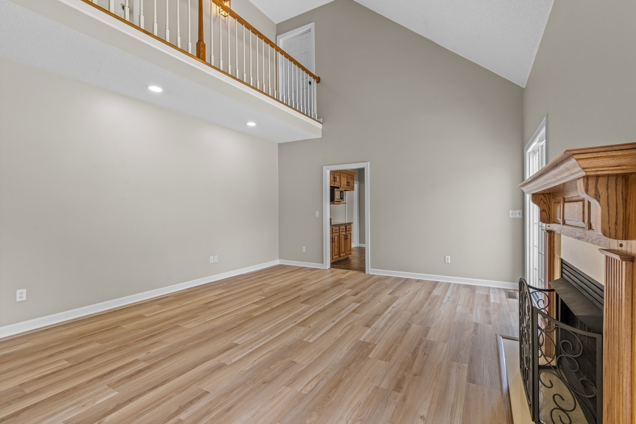 203 Huntington Pl