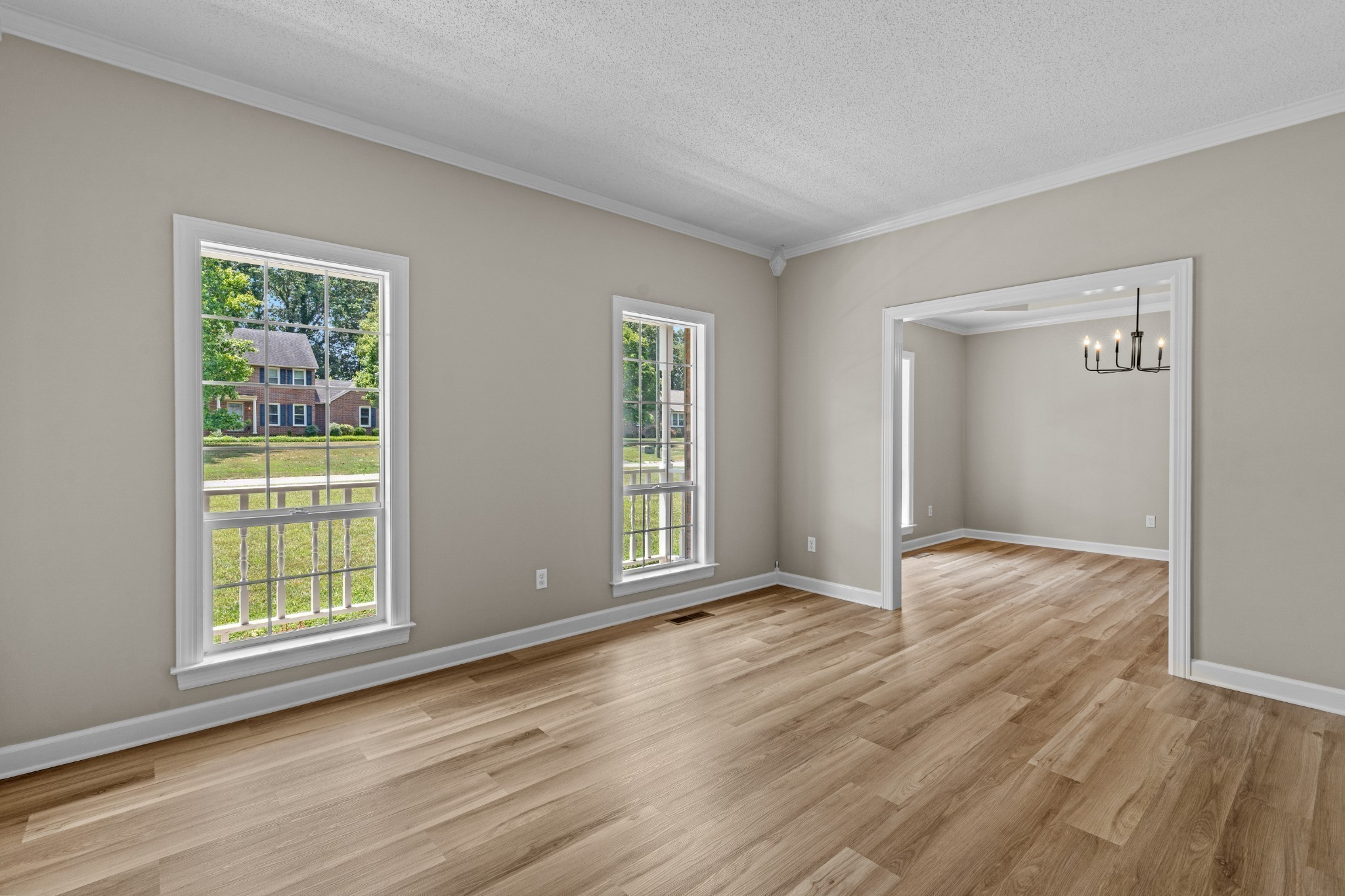 203 Huntington Pl