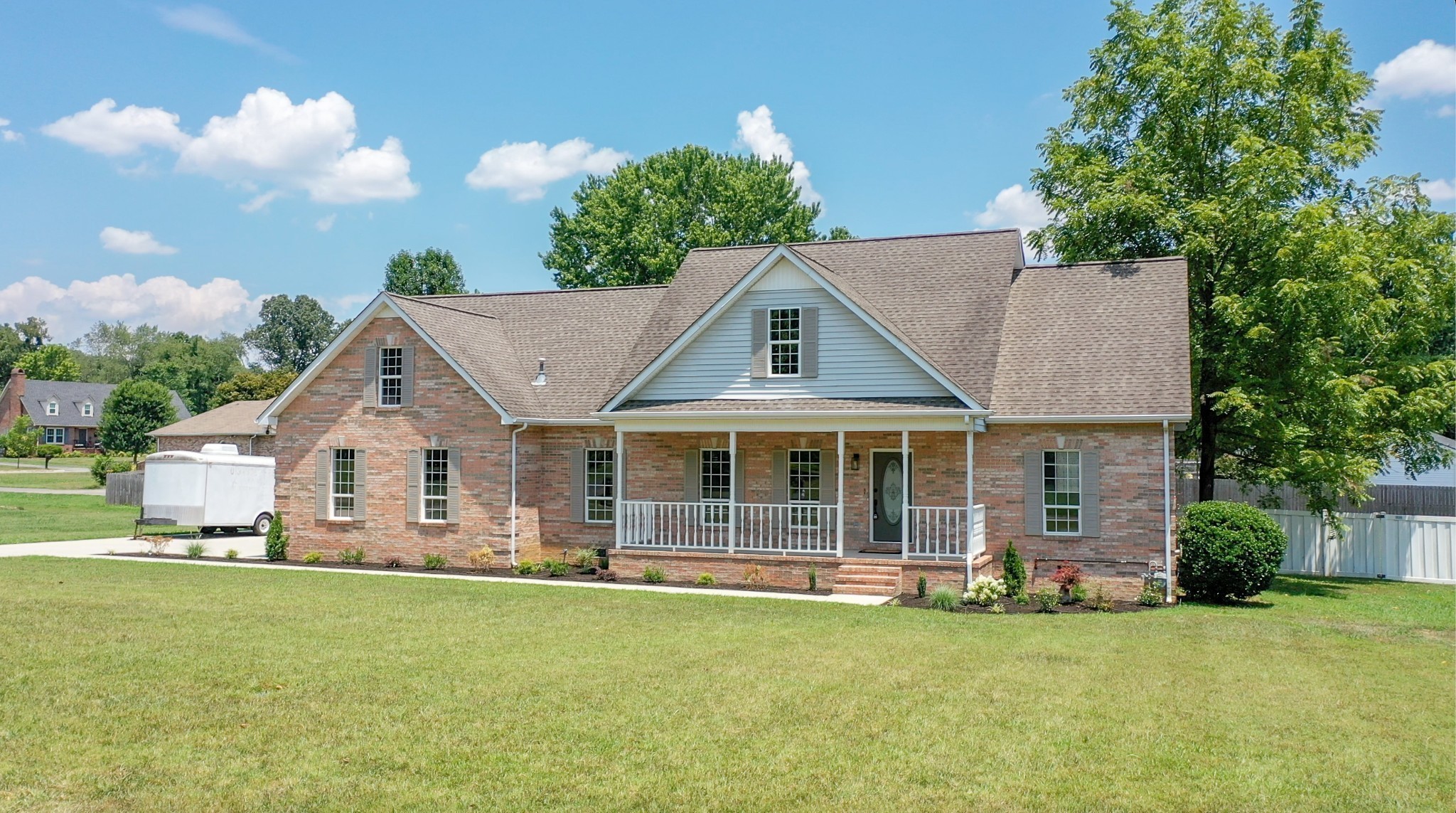 203 Huntington Pl