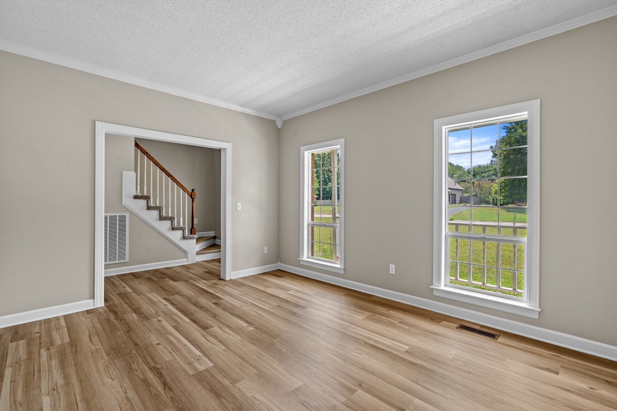 203 Huntington Pl
