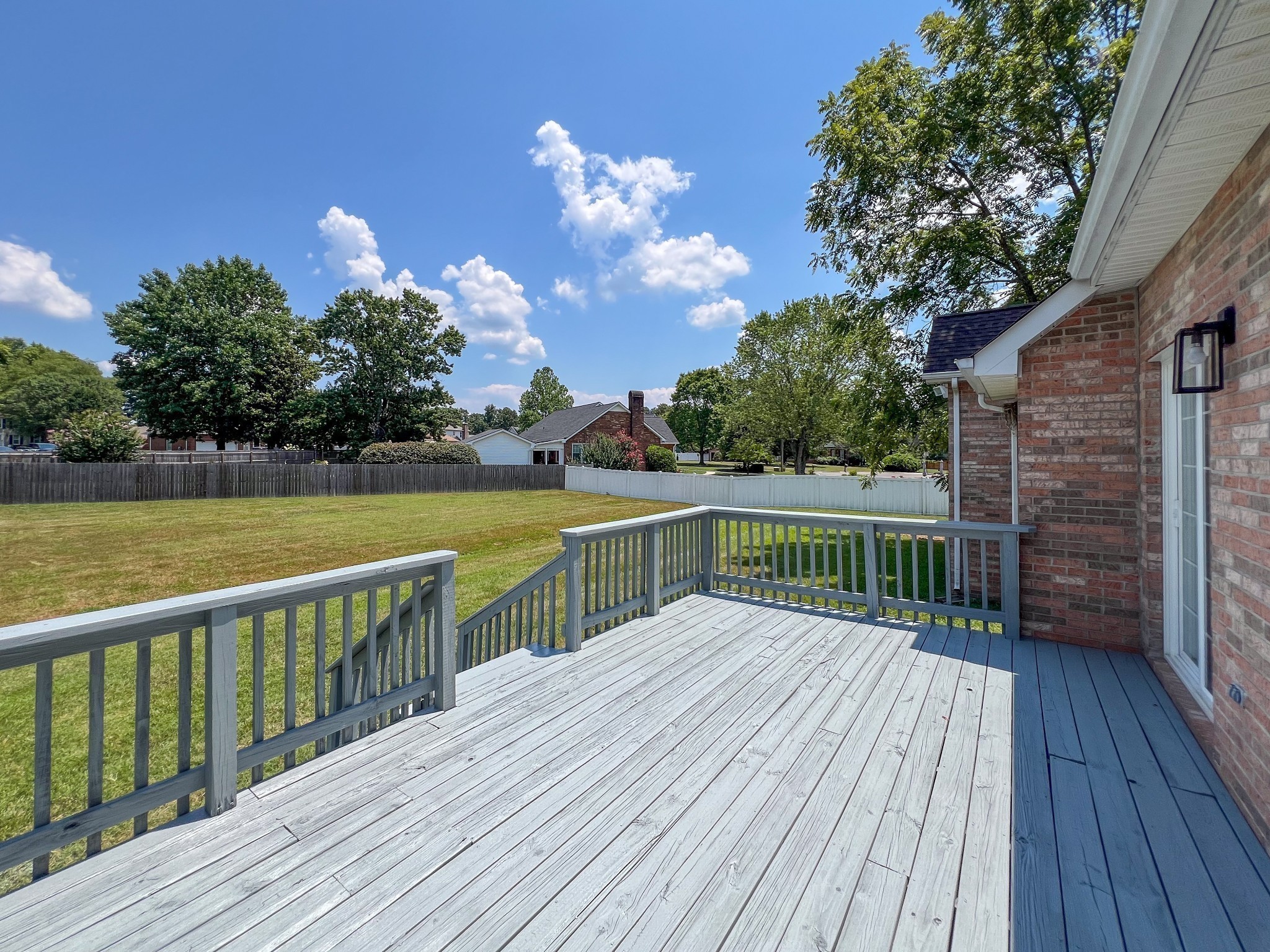 203 Huntington Pl