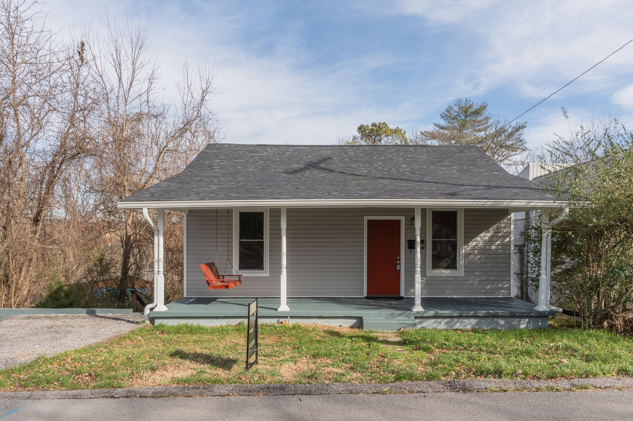 68 N Main St