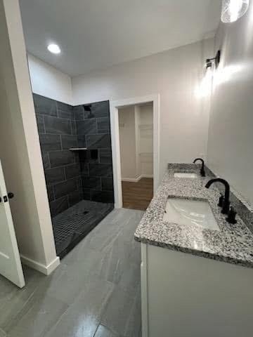 123 Lee Ct