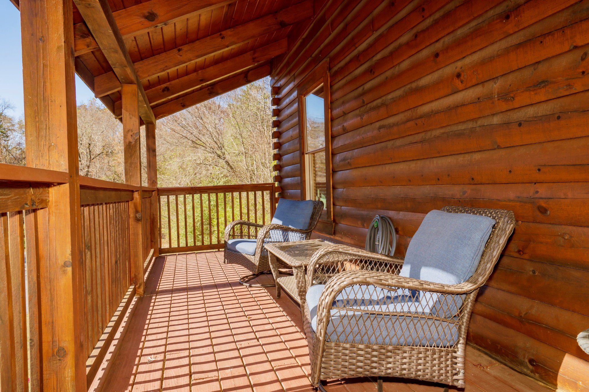 552 Blackberry Ridge Way