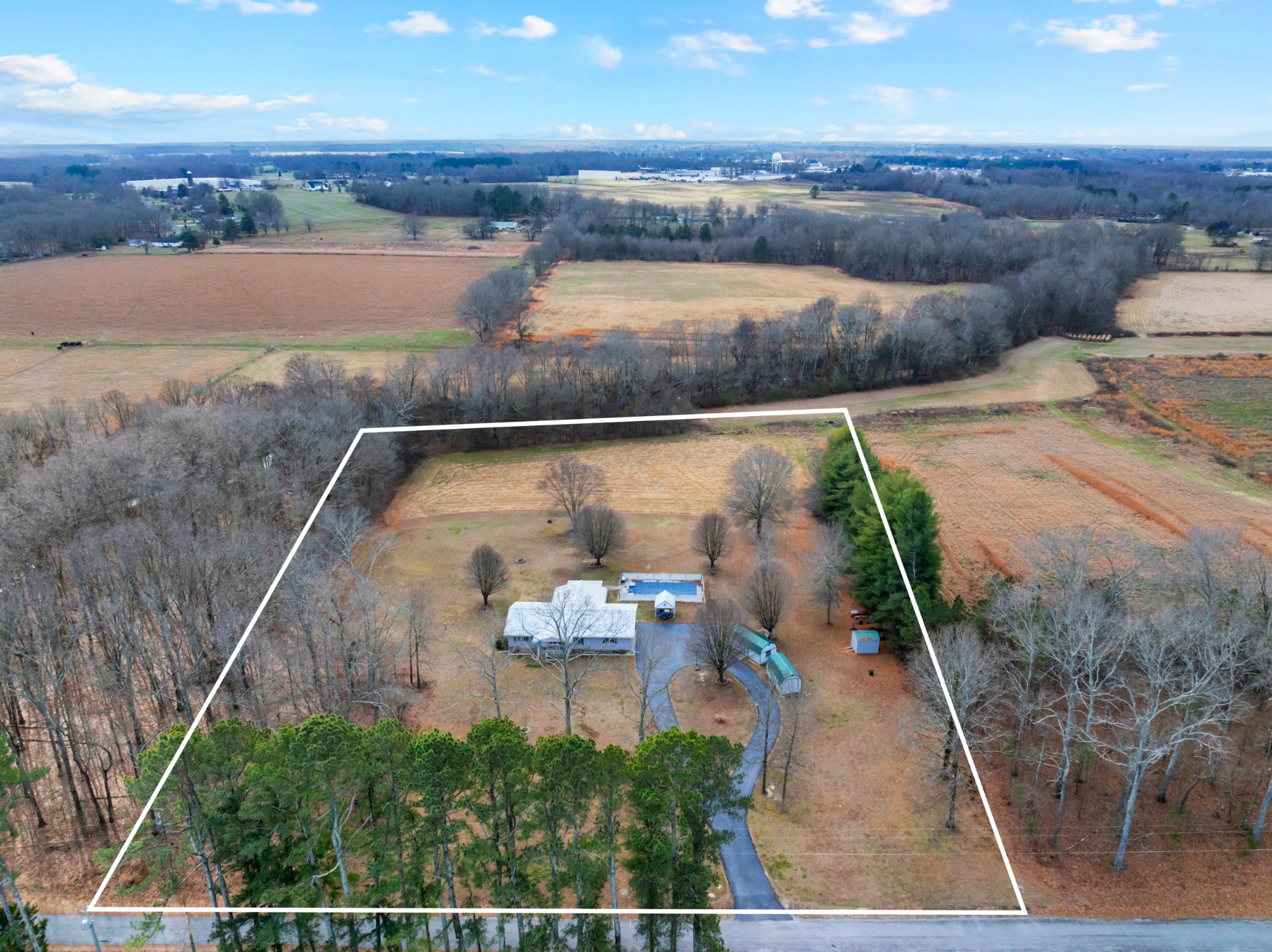 442 Carr Rd