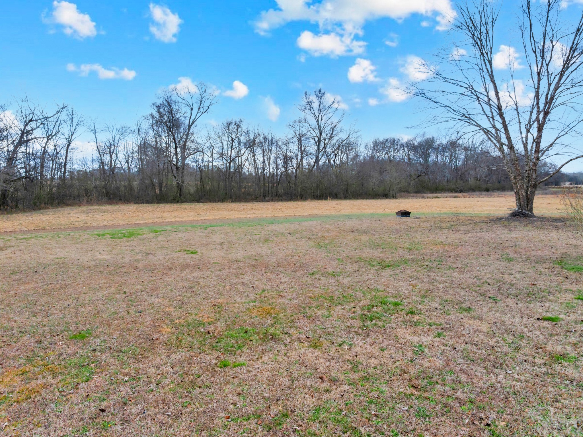 442 Carr Rd