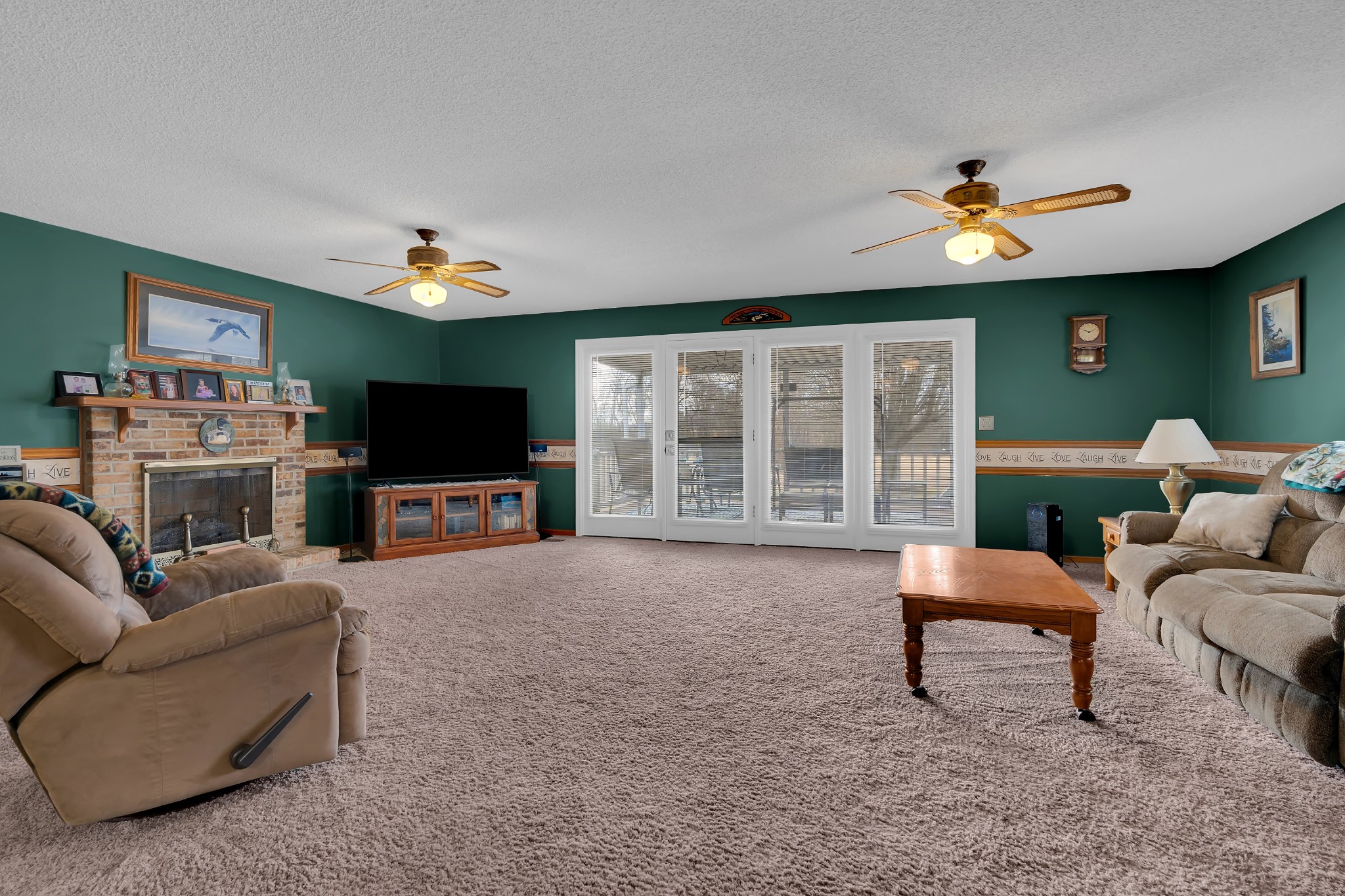 442 Carr Rd