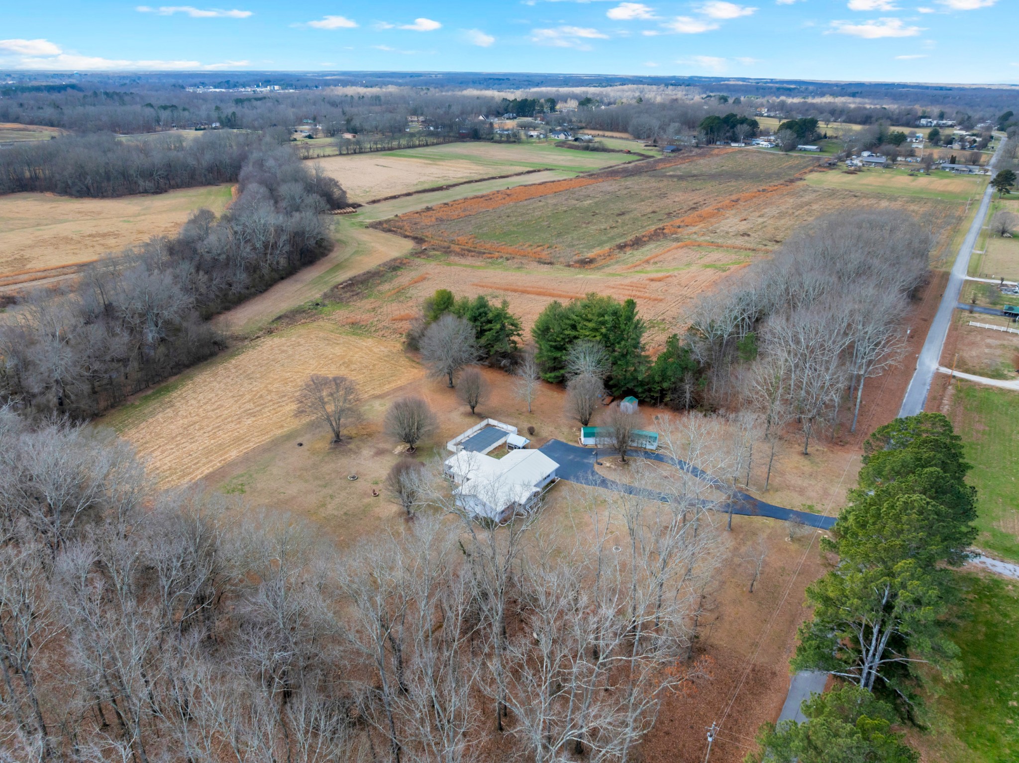 442 Carr Rd