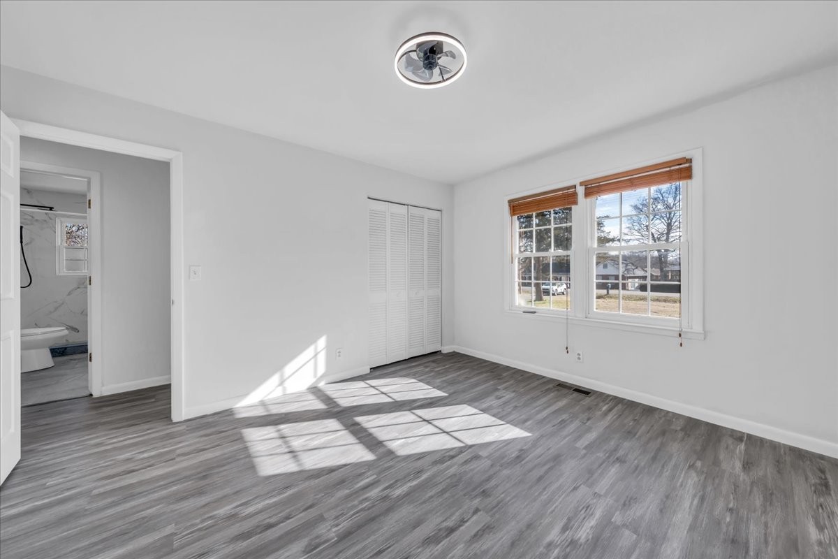 104 Foxland Dr
