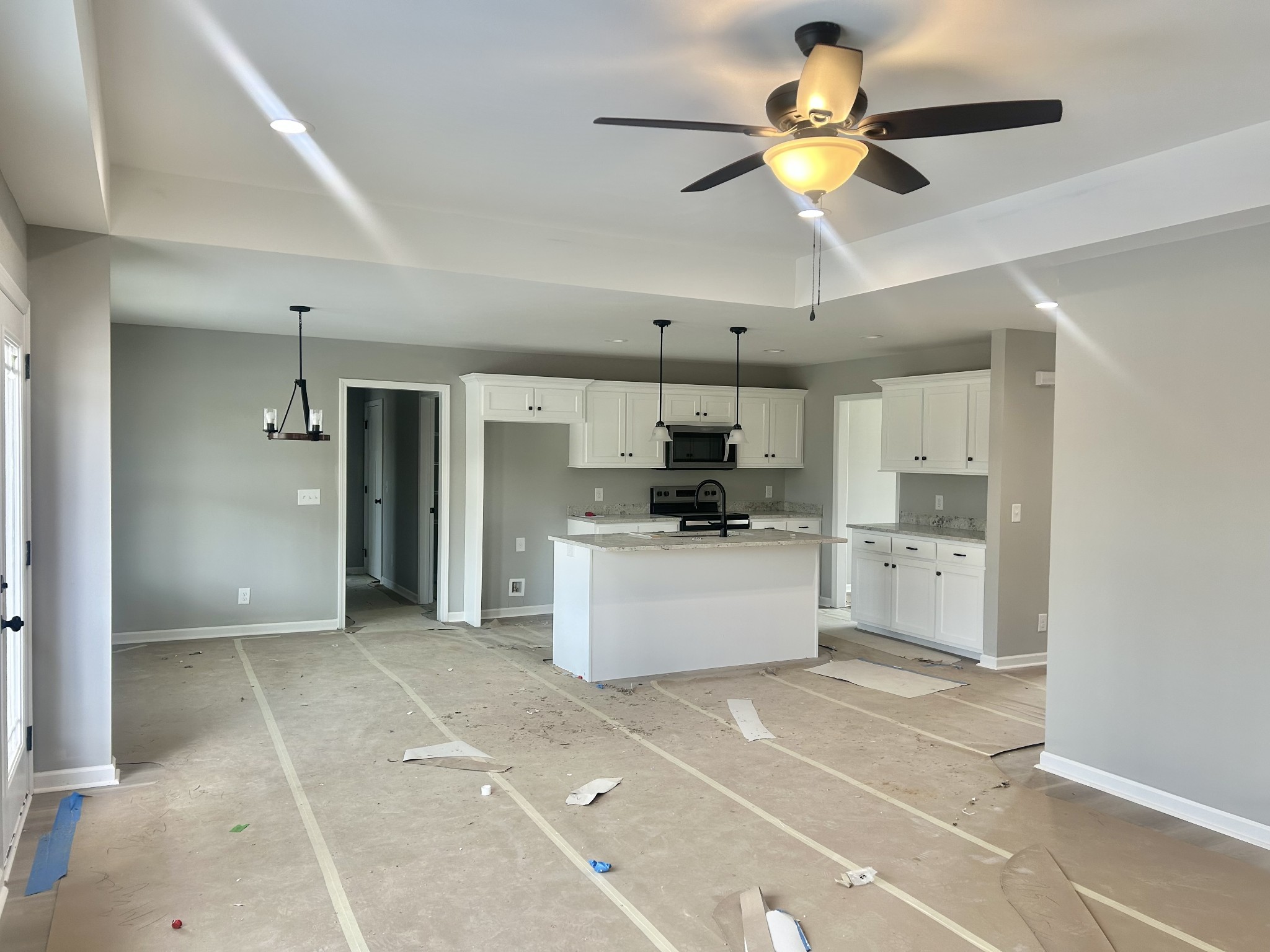 460 Randall Ln