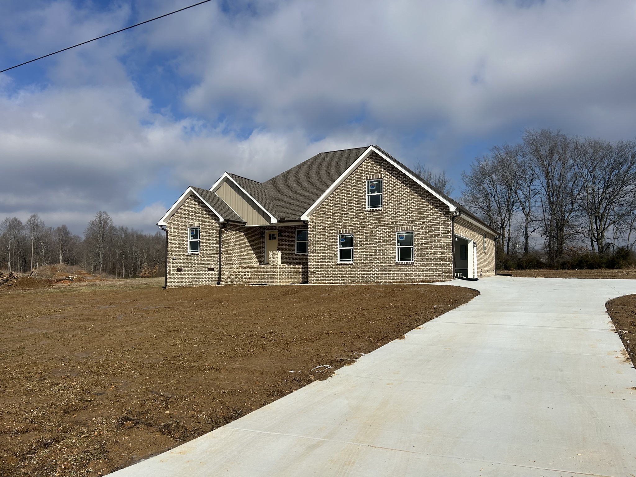 460 Randall Ln