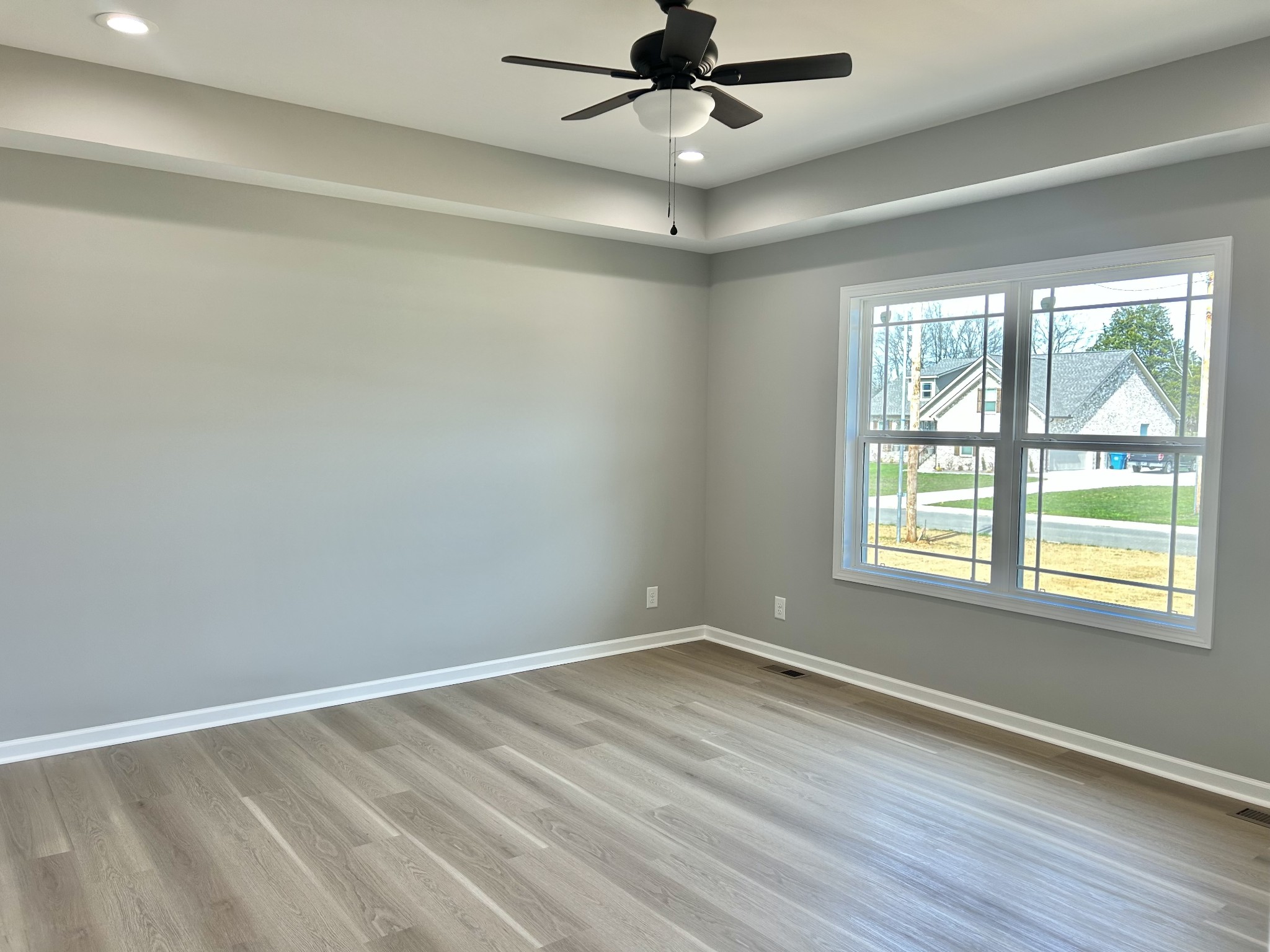 405 Randall Ln