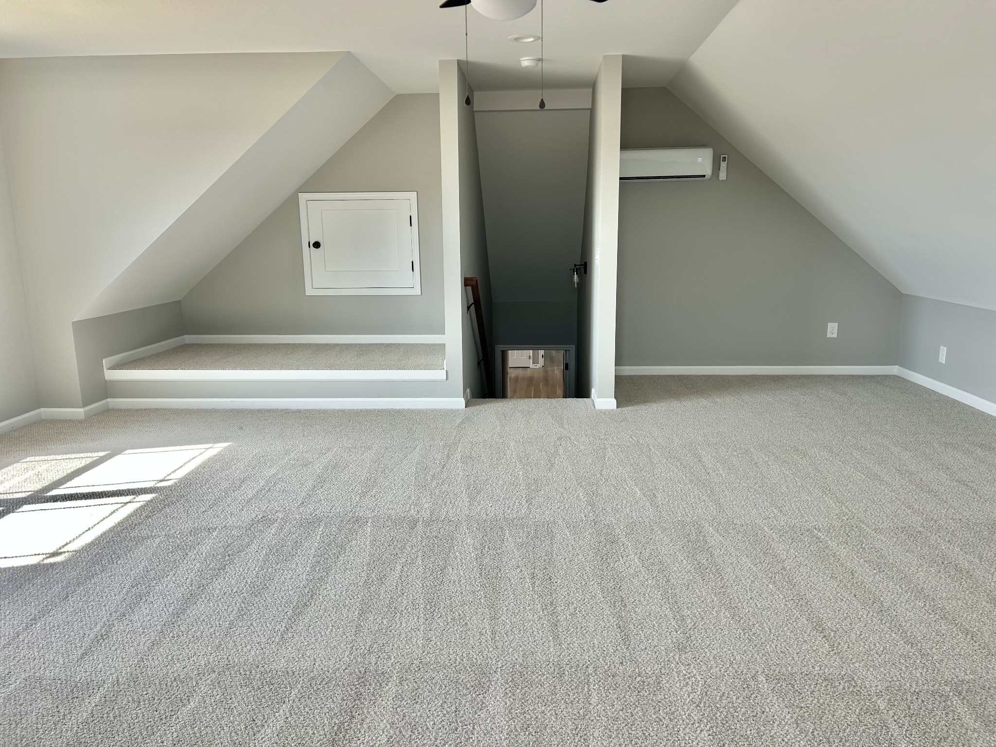 405 Randall Ln