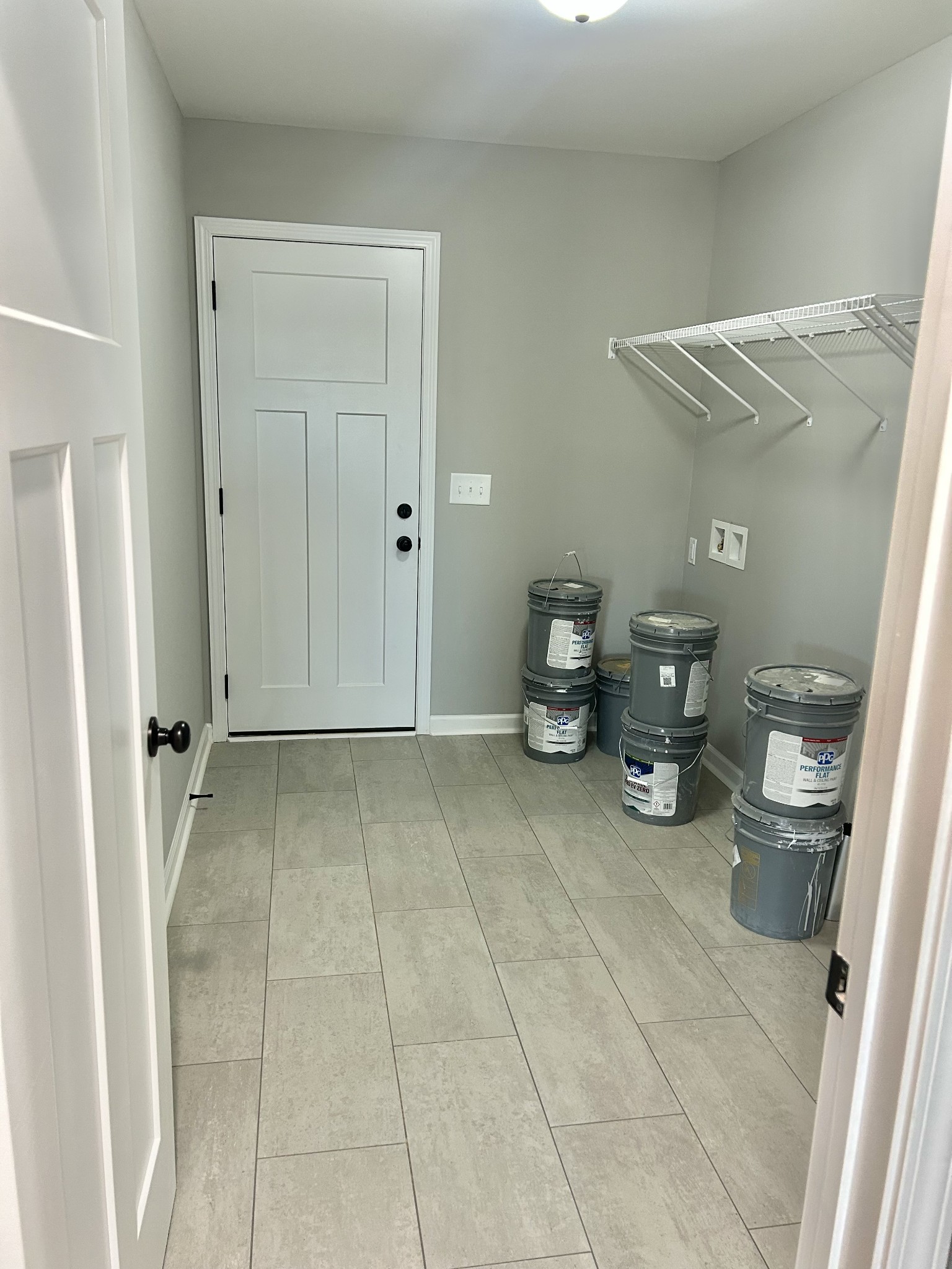 435 Randall Ln