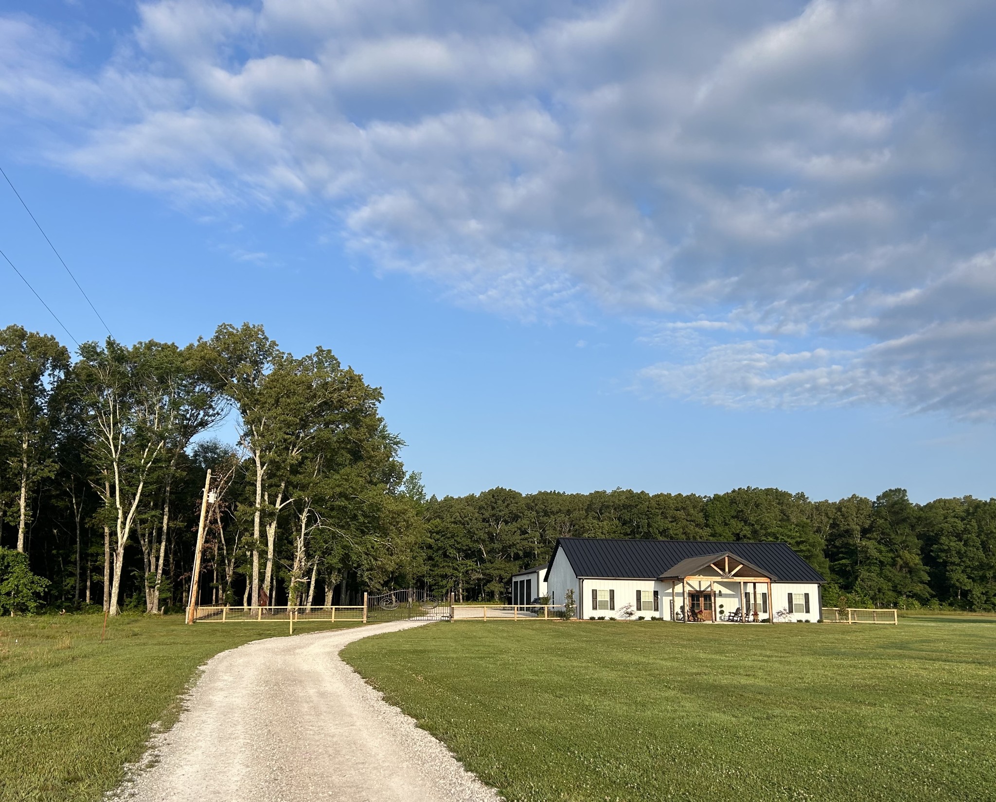 6241 Fredonia Rd