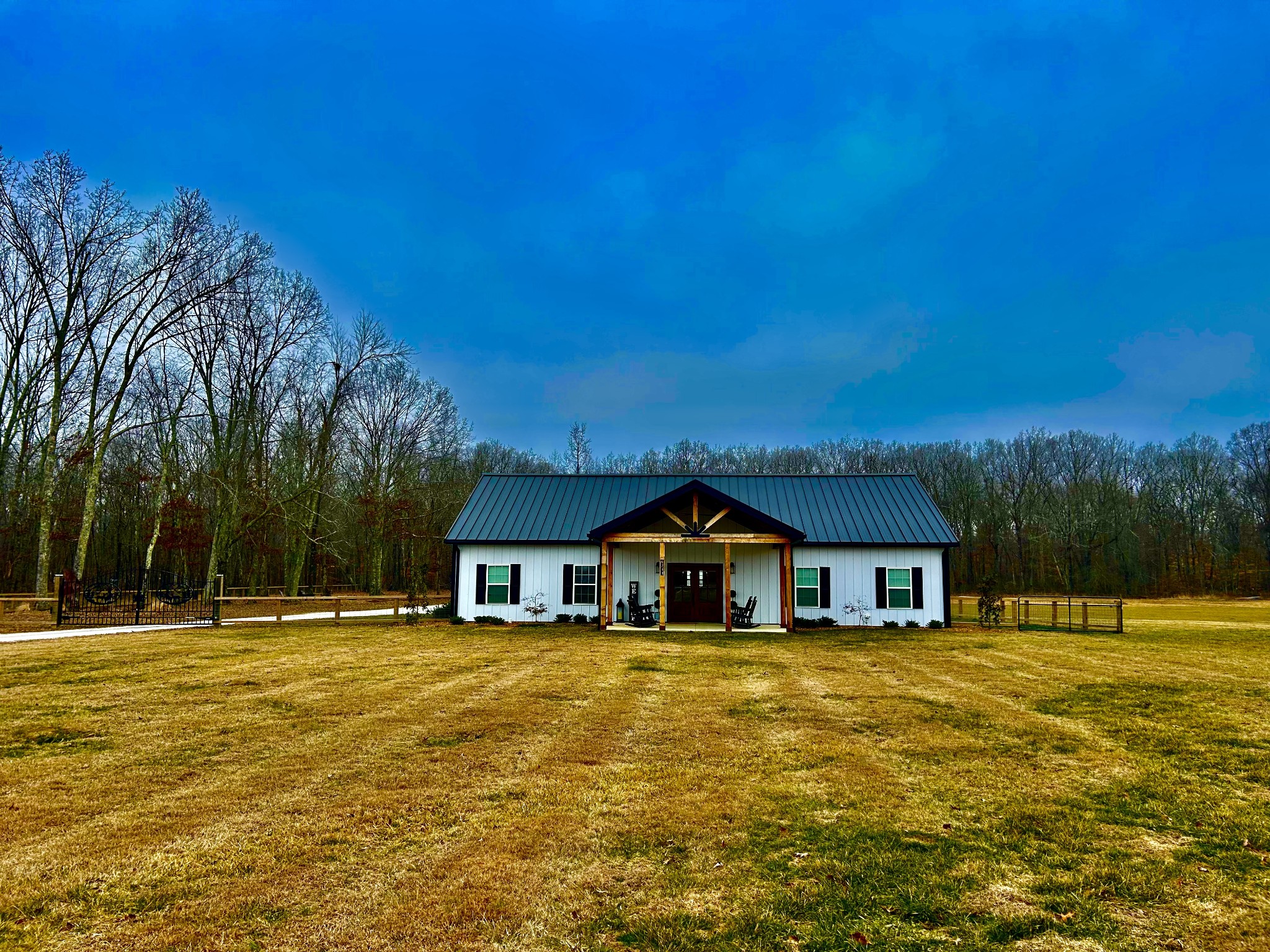 6241 Fredonia Rd
