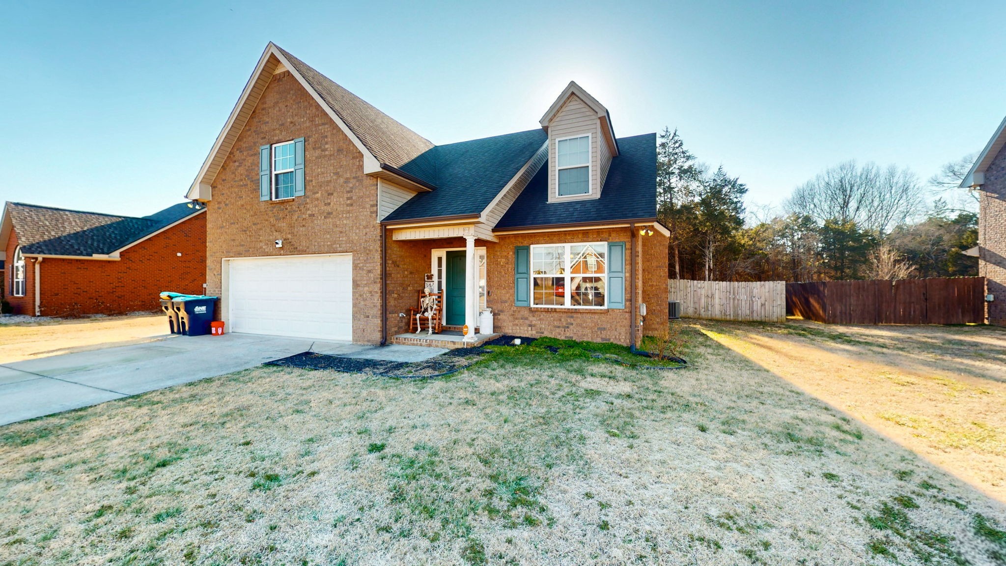 2415 Auldridge Dr