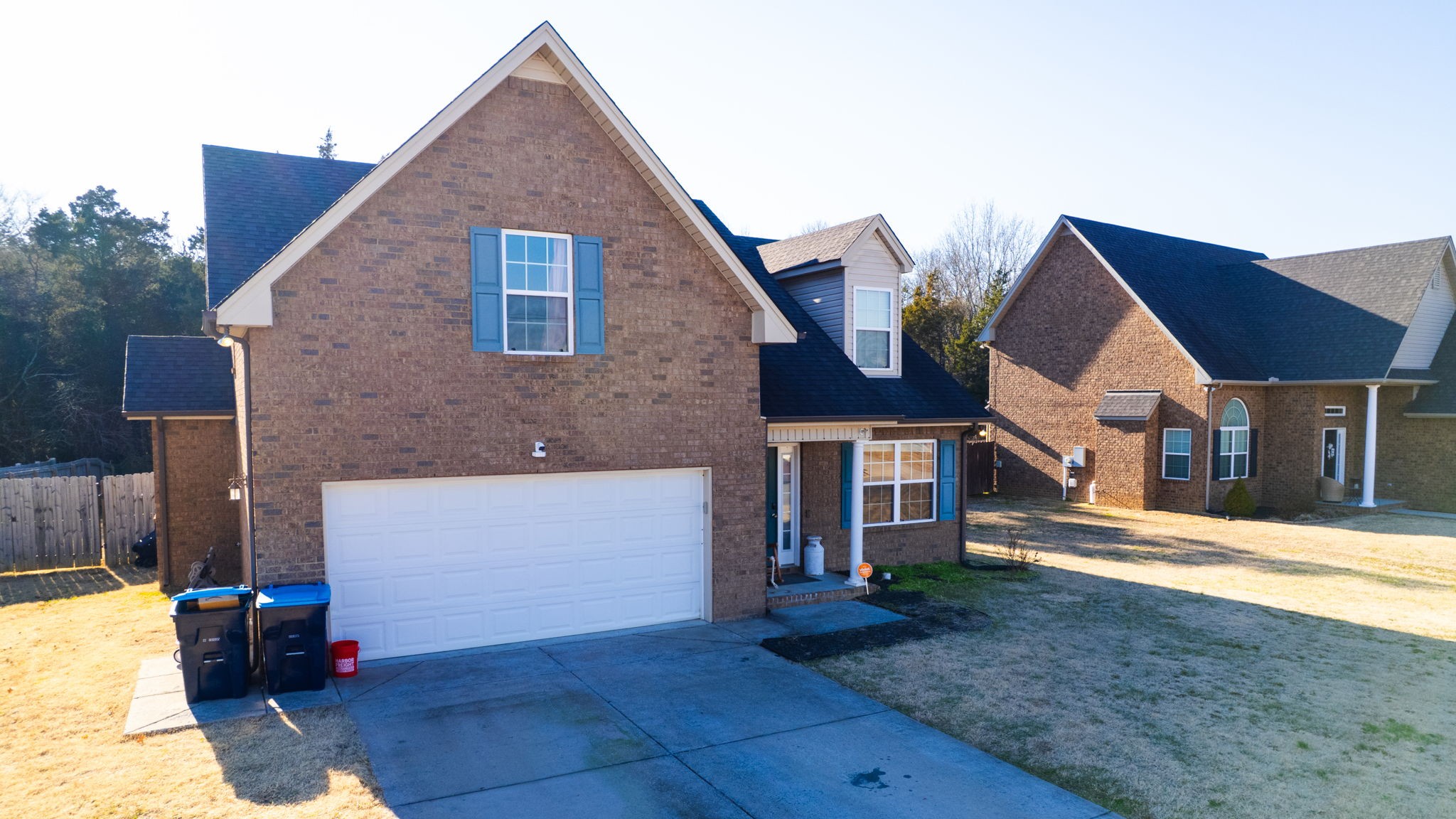 2415 Auldridge Dr