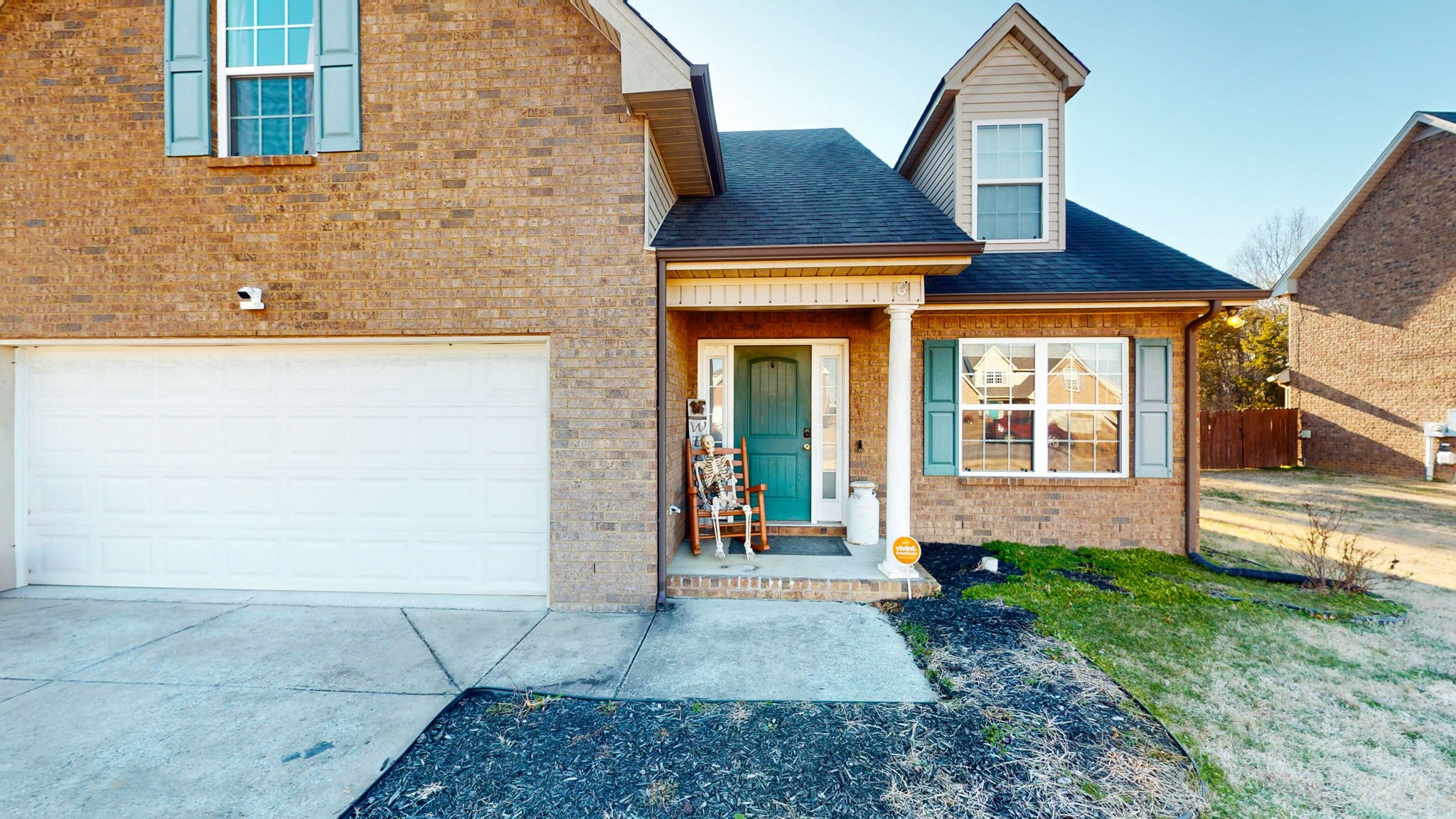 2415 Auldridge Dr