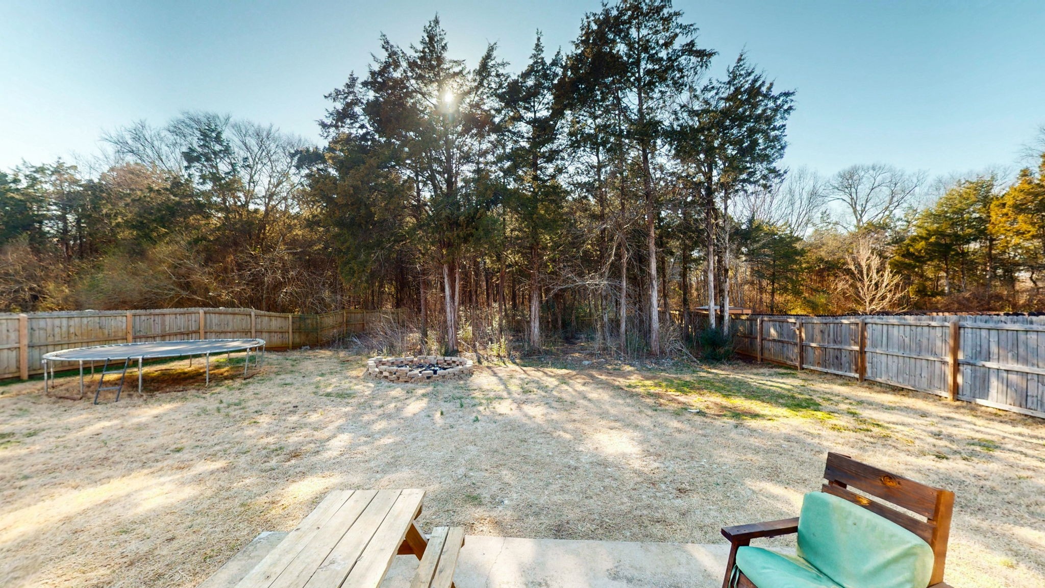2415 Auldridge Dr