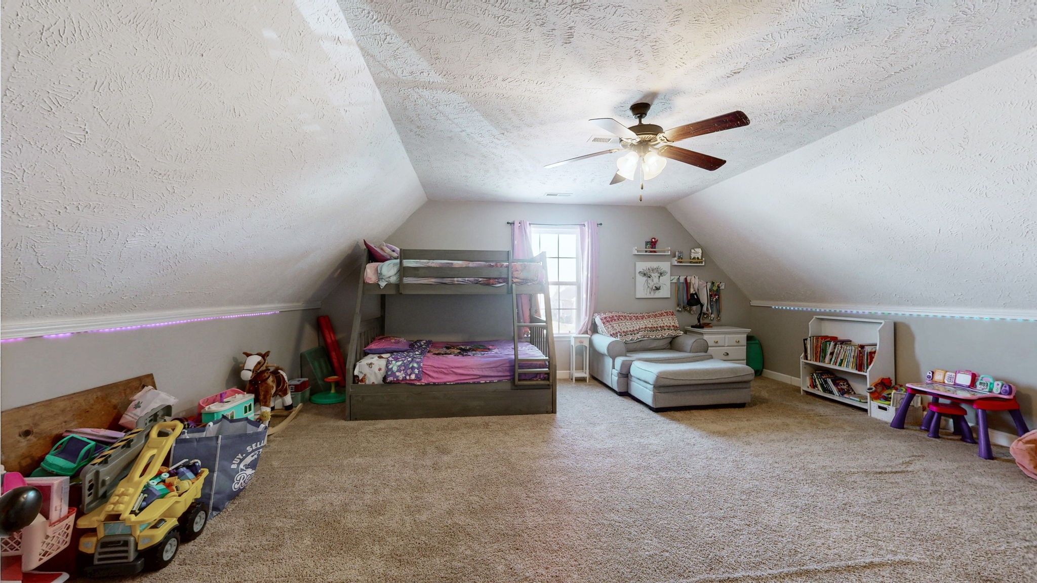 2415 Auldridge Dr