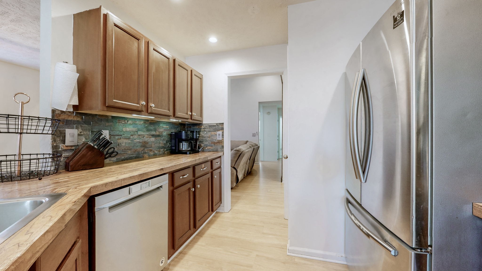1412 Auldridge Dr
