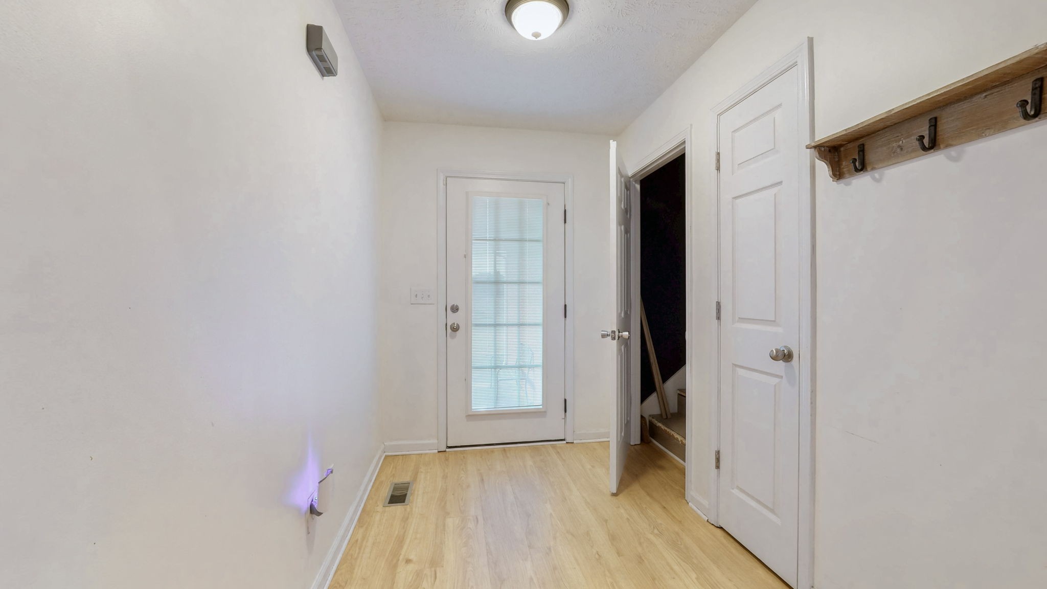 1412 Auldridge Dr