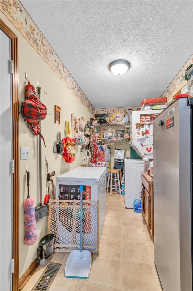 452 Campfire Dr
