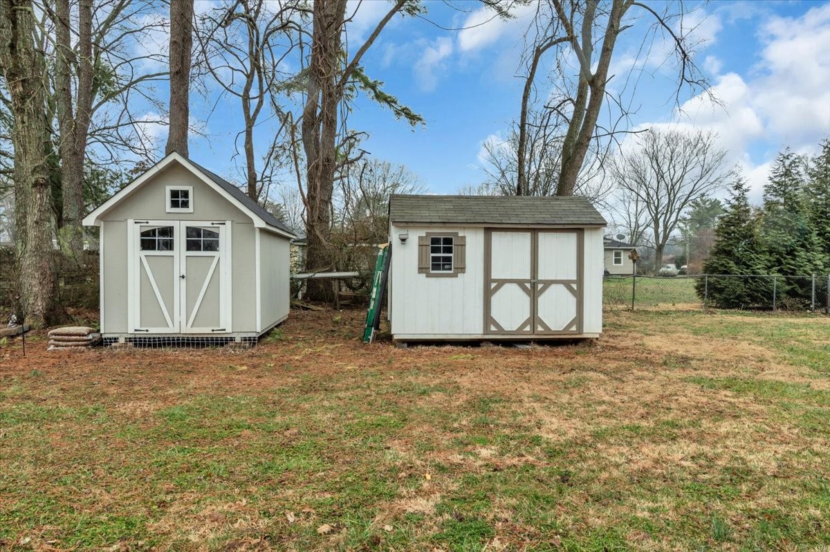 452 Campfire Dr
