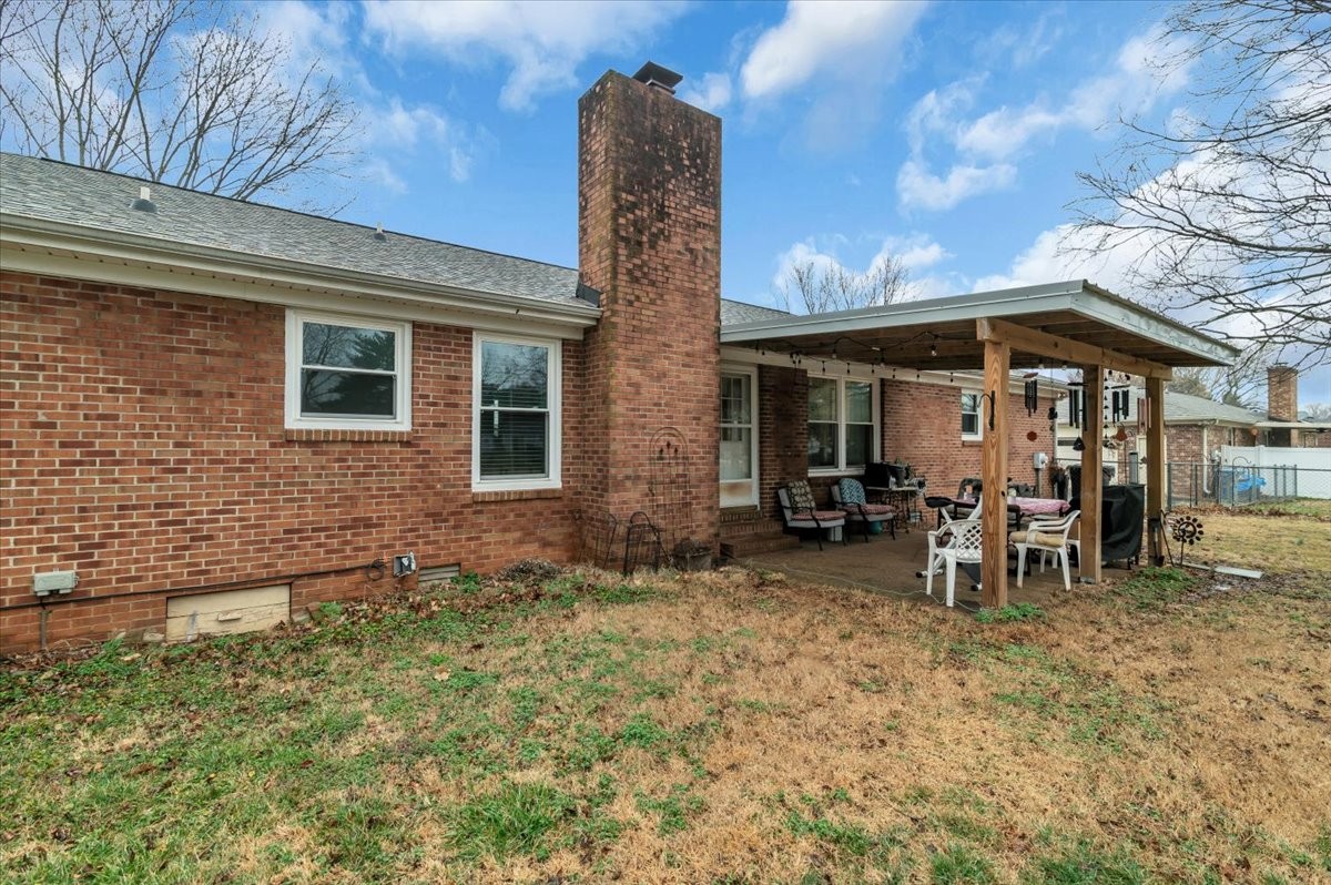 452 Campfire Dr
