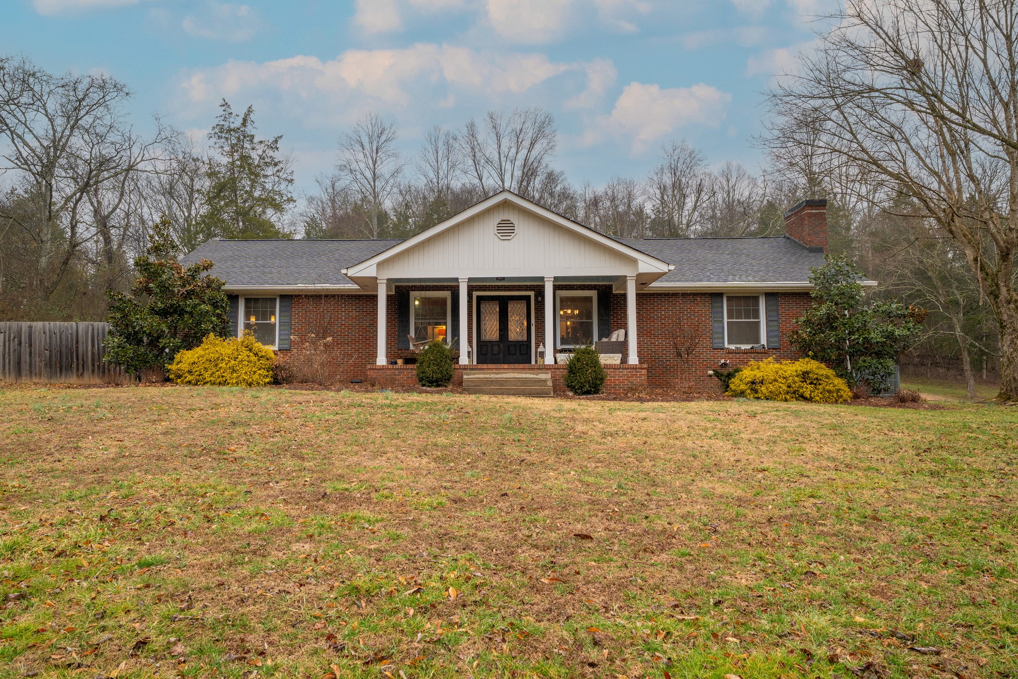 811 Hogans Branch Rd