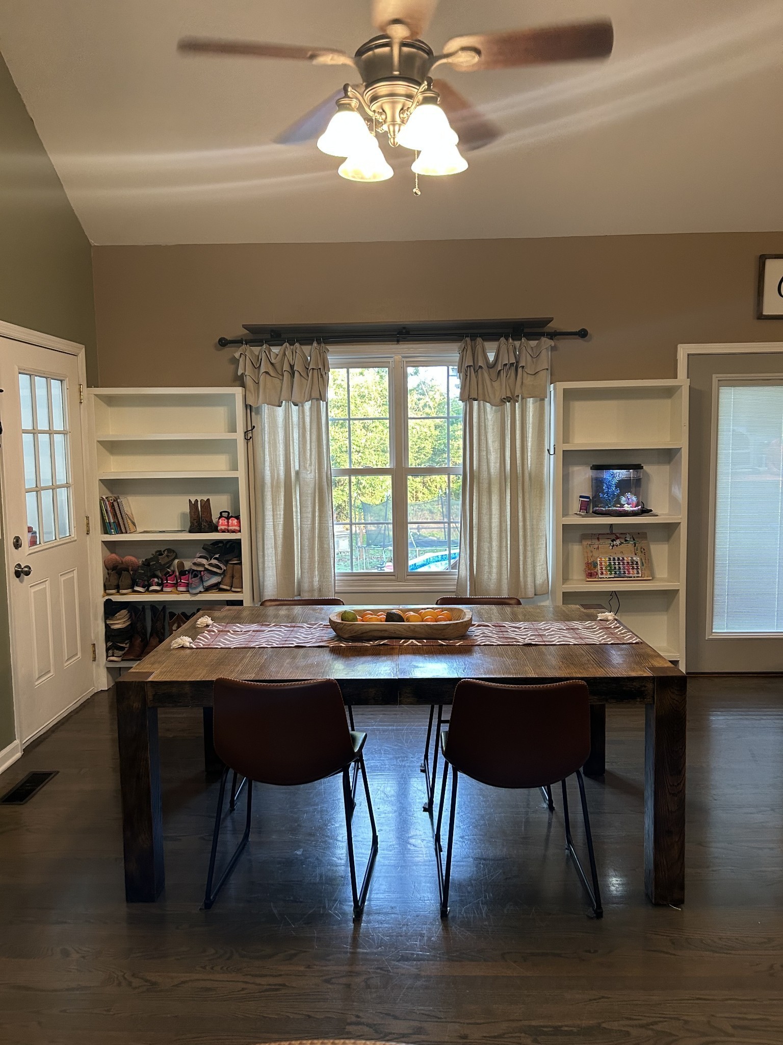 999 Sherrill Rd