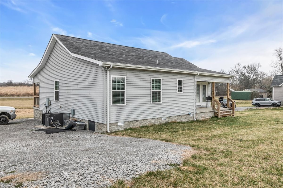122 Lonnie Smith Rd