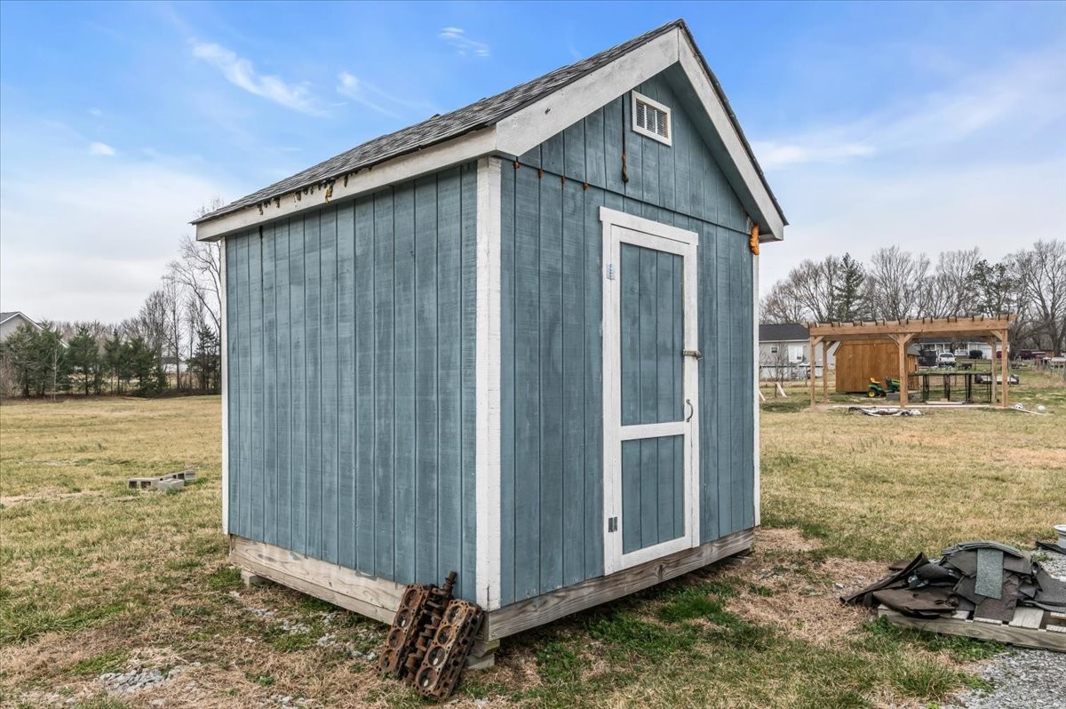 122 Lonnie Smith Rd