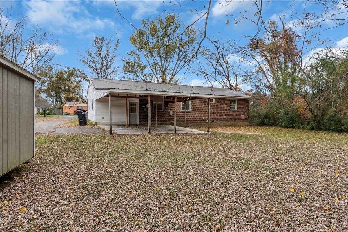 756 Ridgelawn Pl