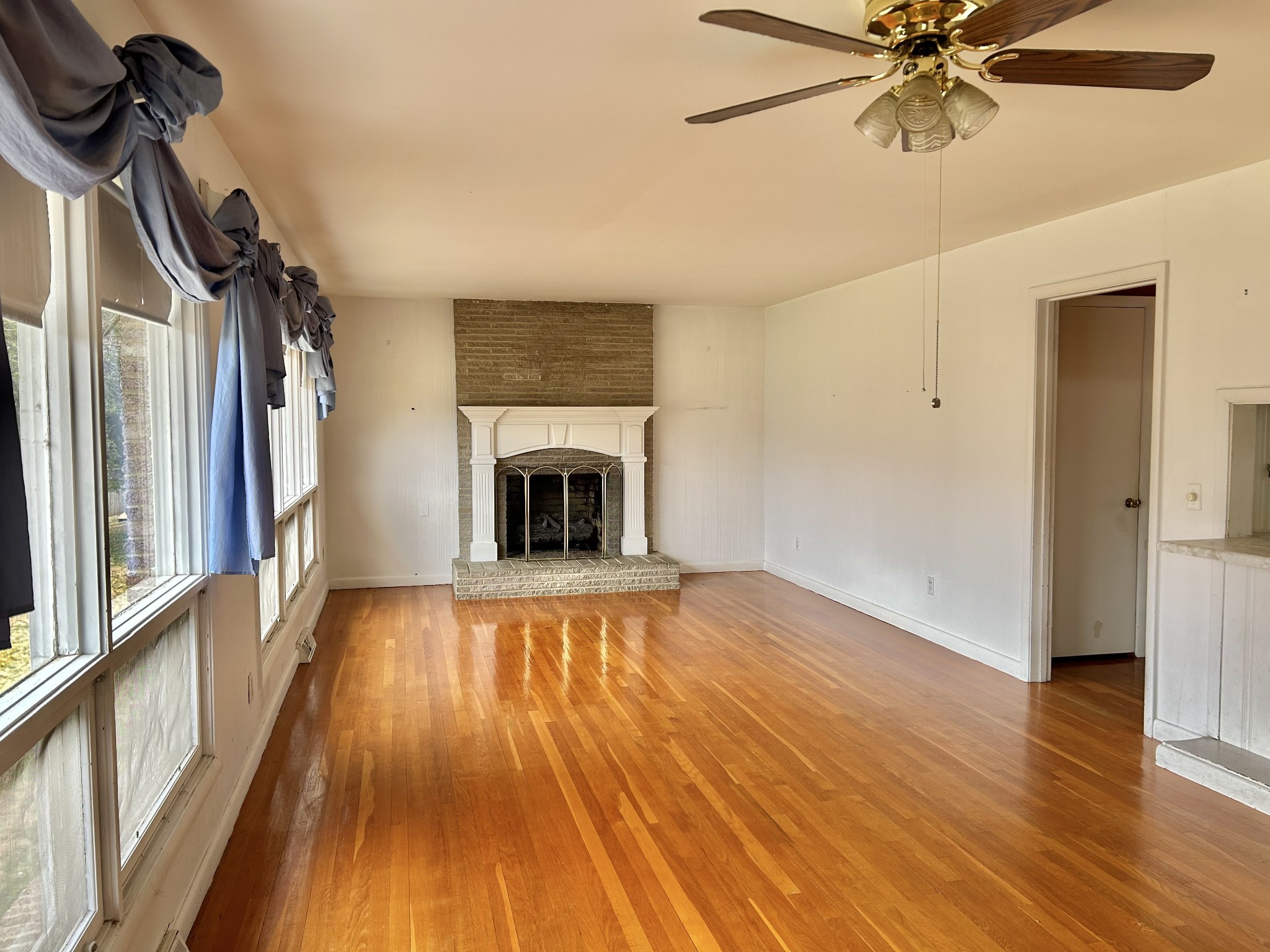 1301 Sycamore Dr