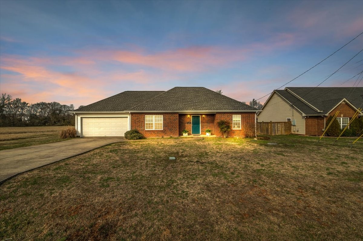 331 Autumn Glen Dr