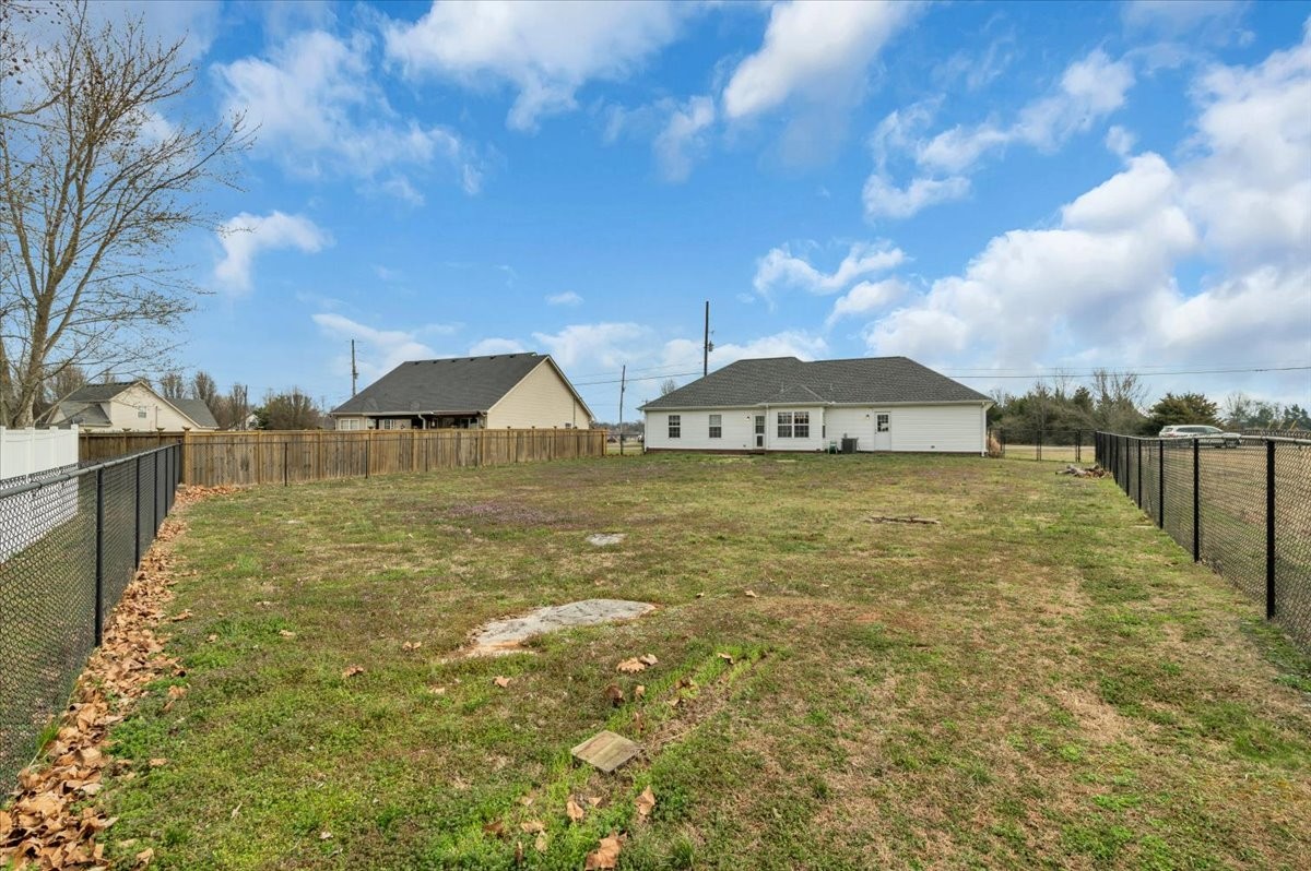 331 Autumn Glen Dr