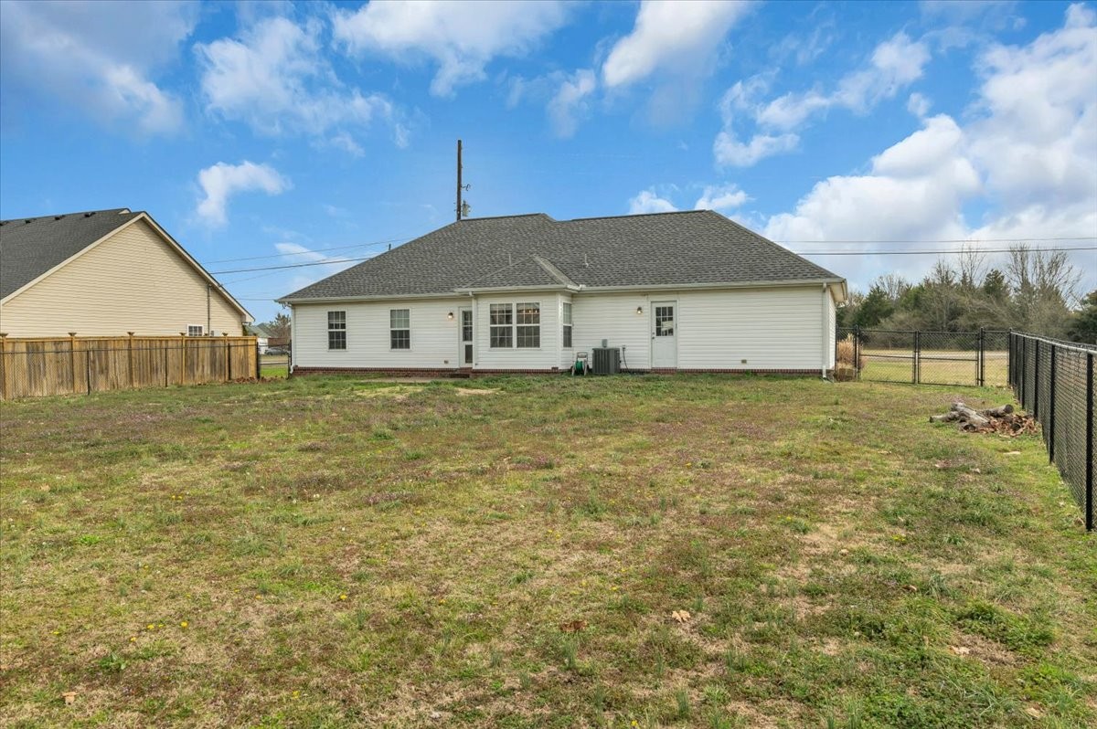 331 Autumn Glen Dr
