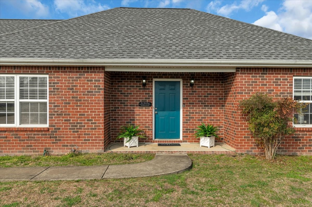 331 Autumn Glen Dr