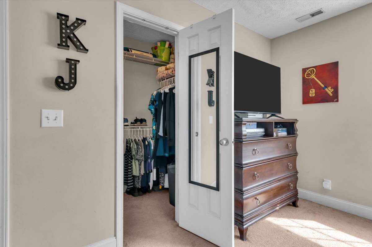 331 Autumn Glen Dr