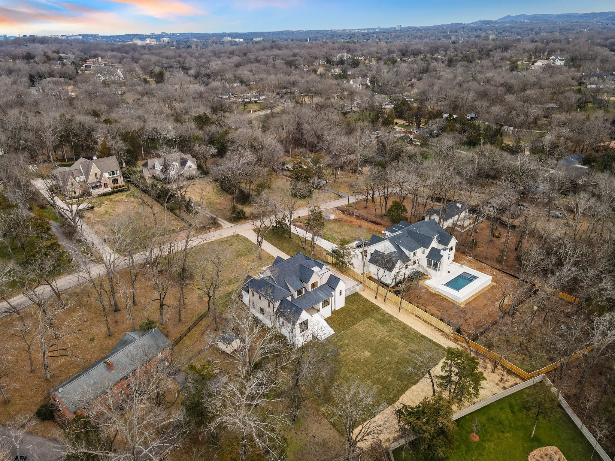 735 Richfield Dr