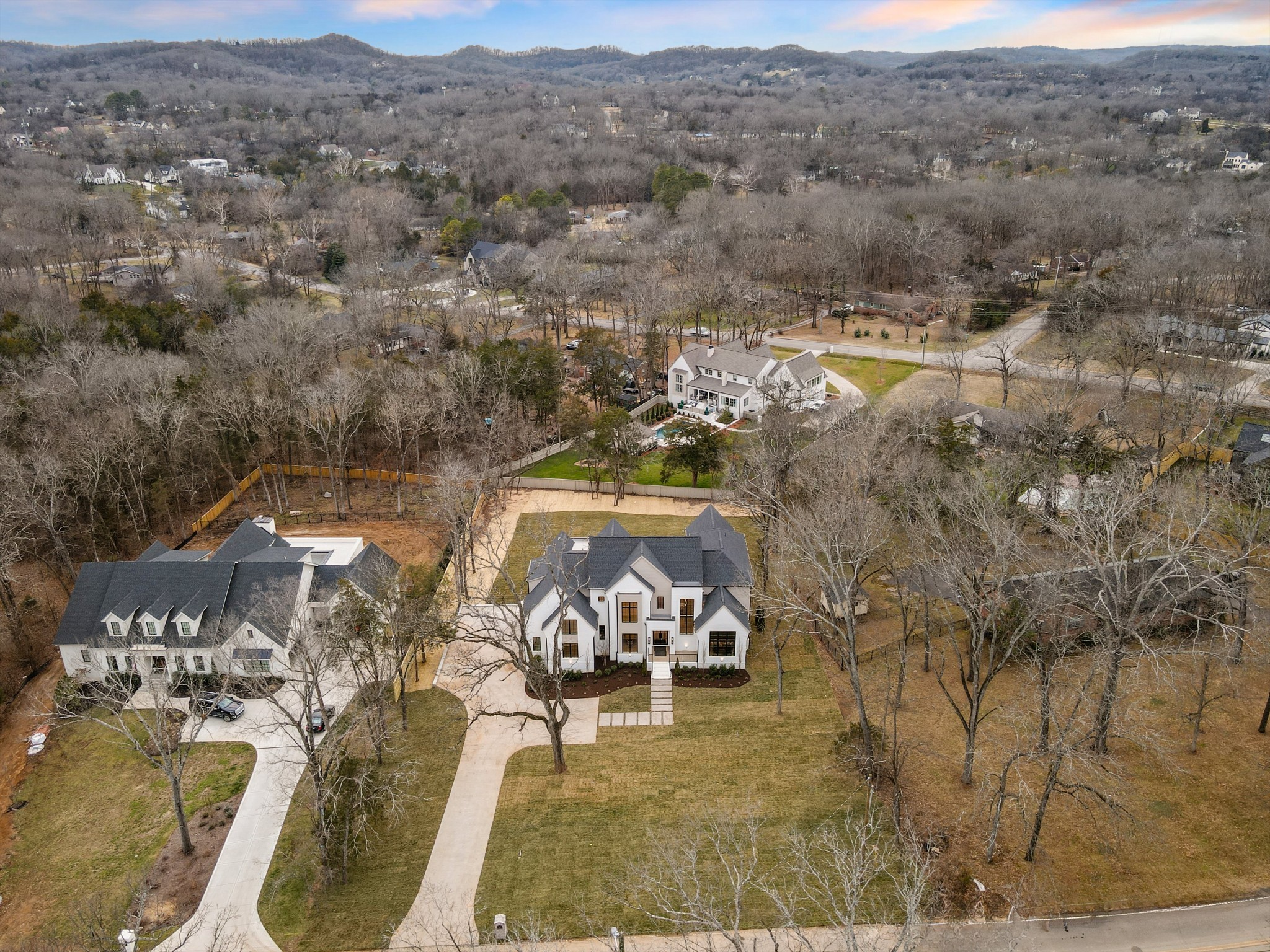 735 Richfield Dr