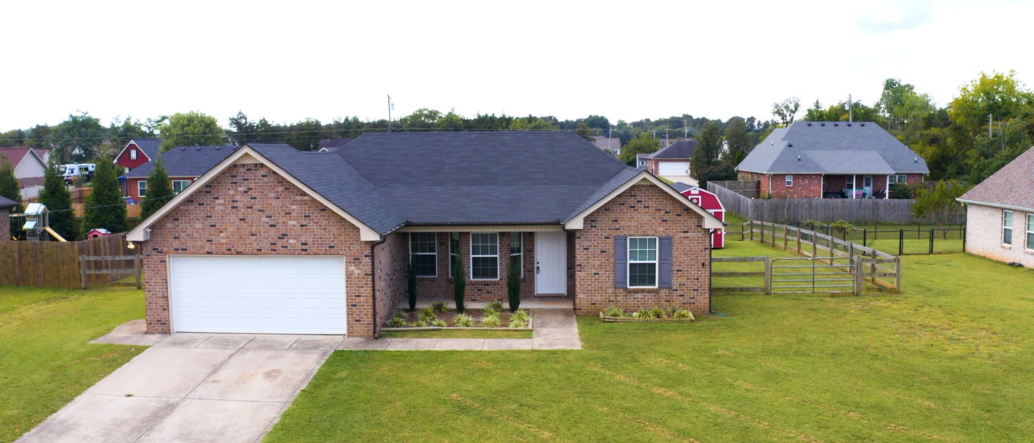 2716 Ridgewood Dr