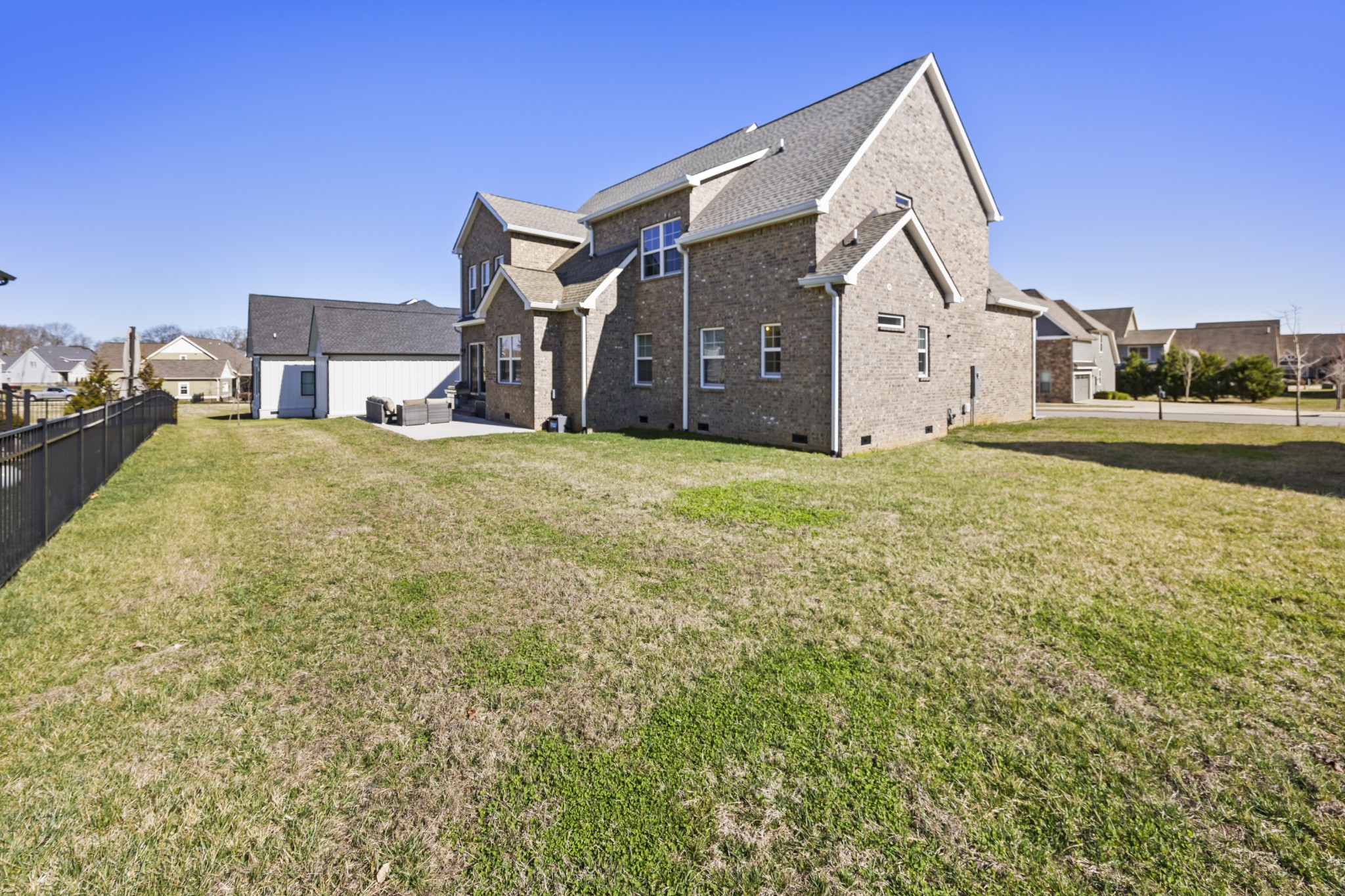 53 River Watch Way