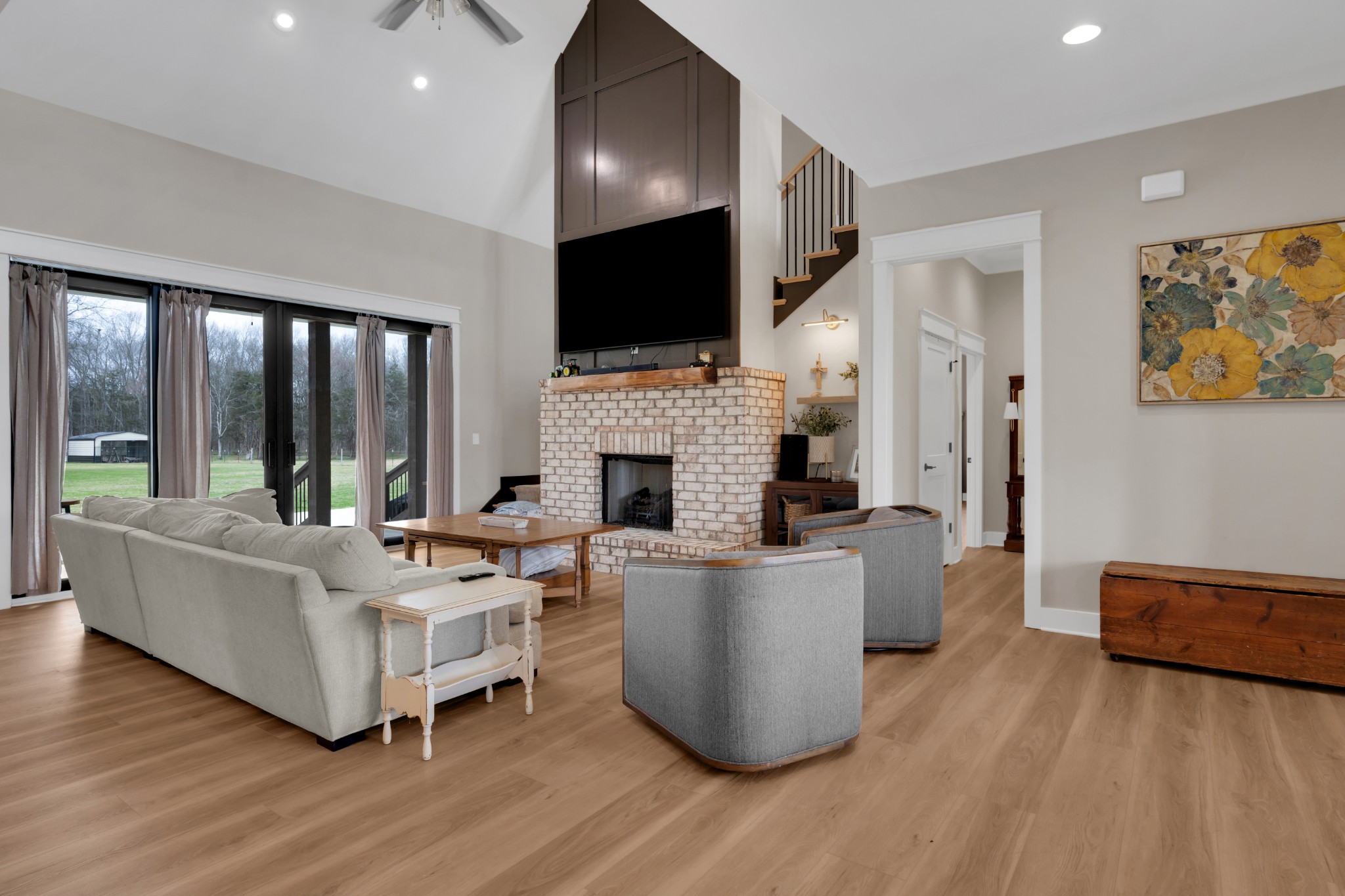 8346 Midland Rd