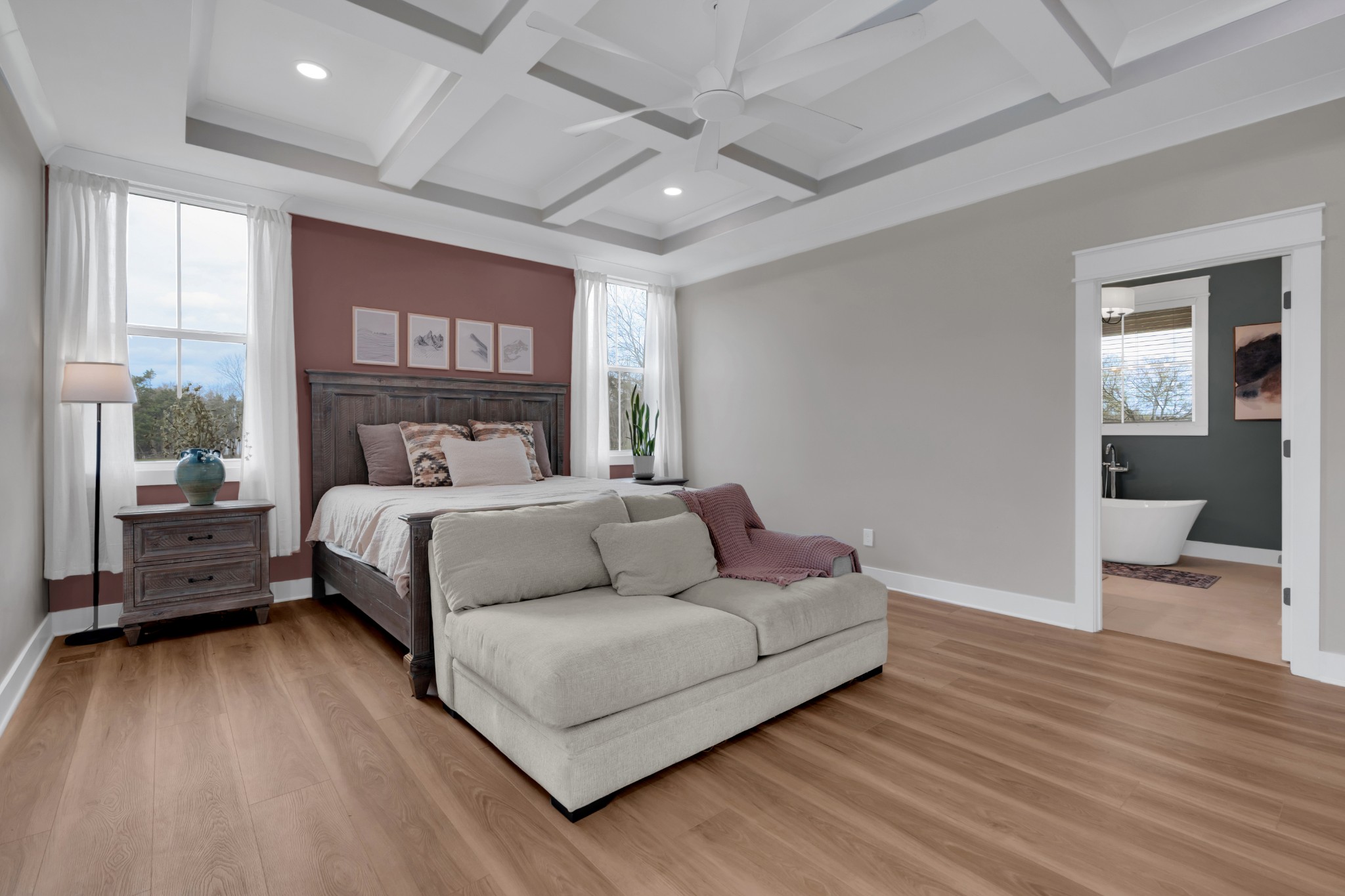 8346 Midland Rd