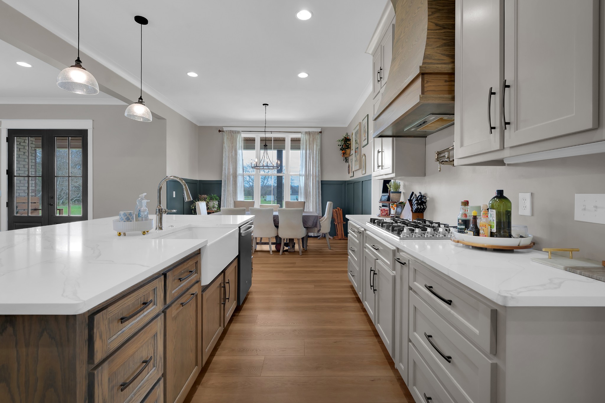 8346 Midland Rd