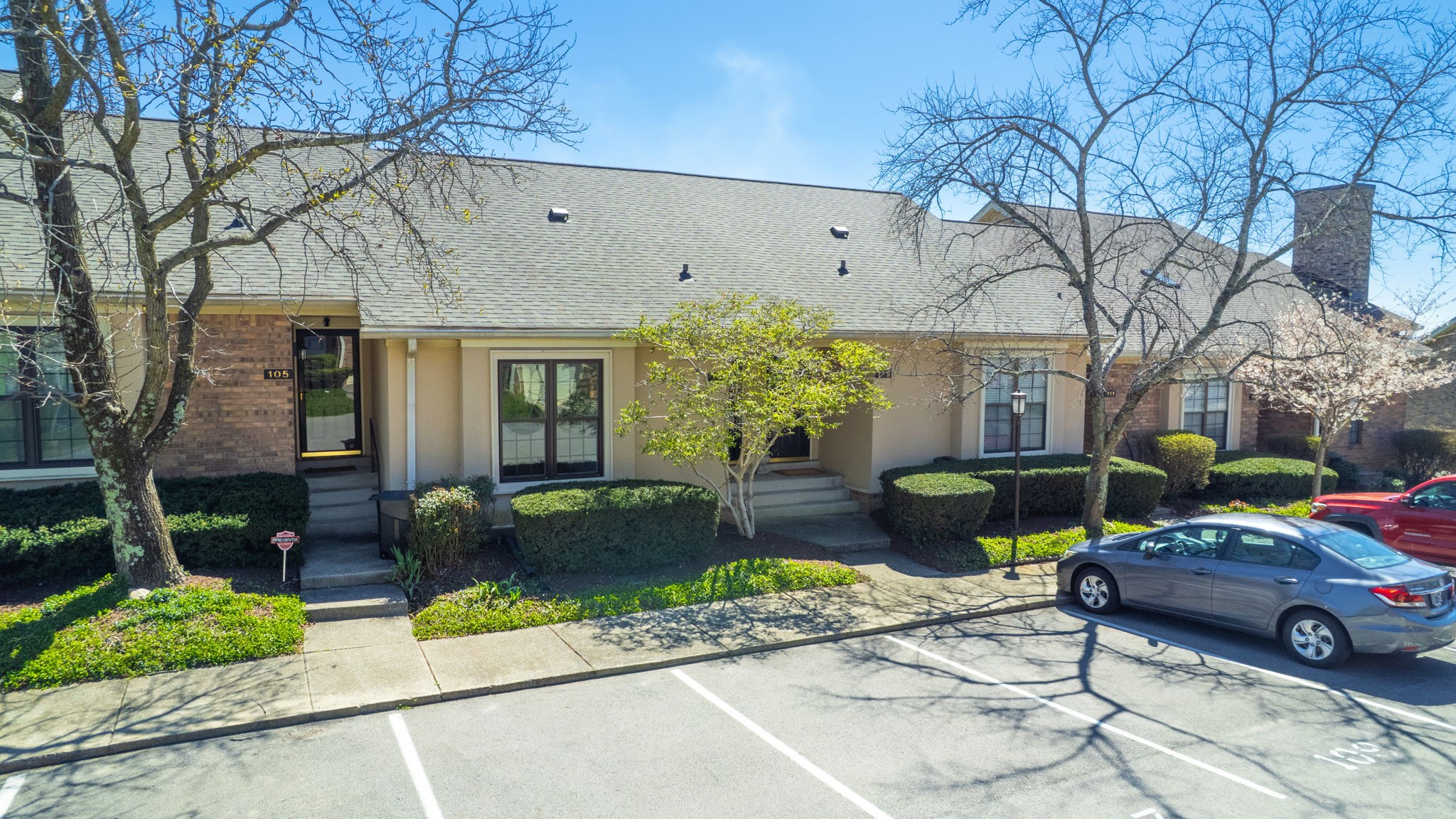 107 Villa View Ct
