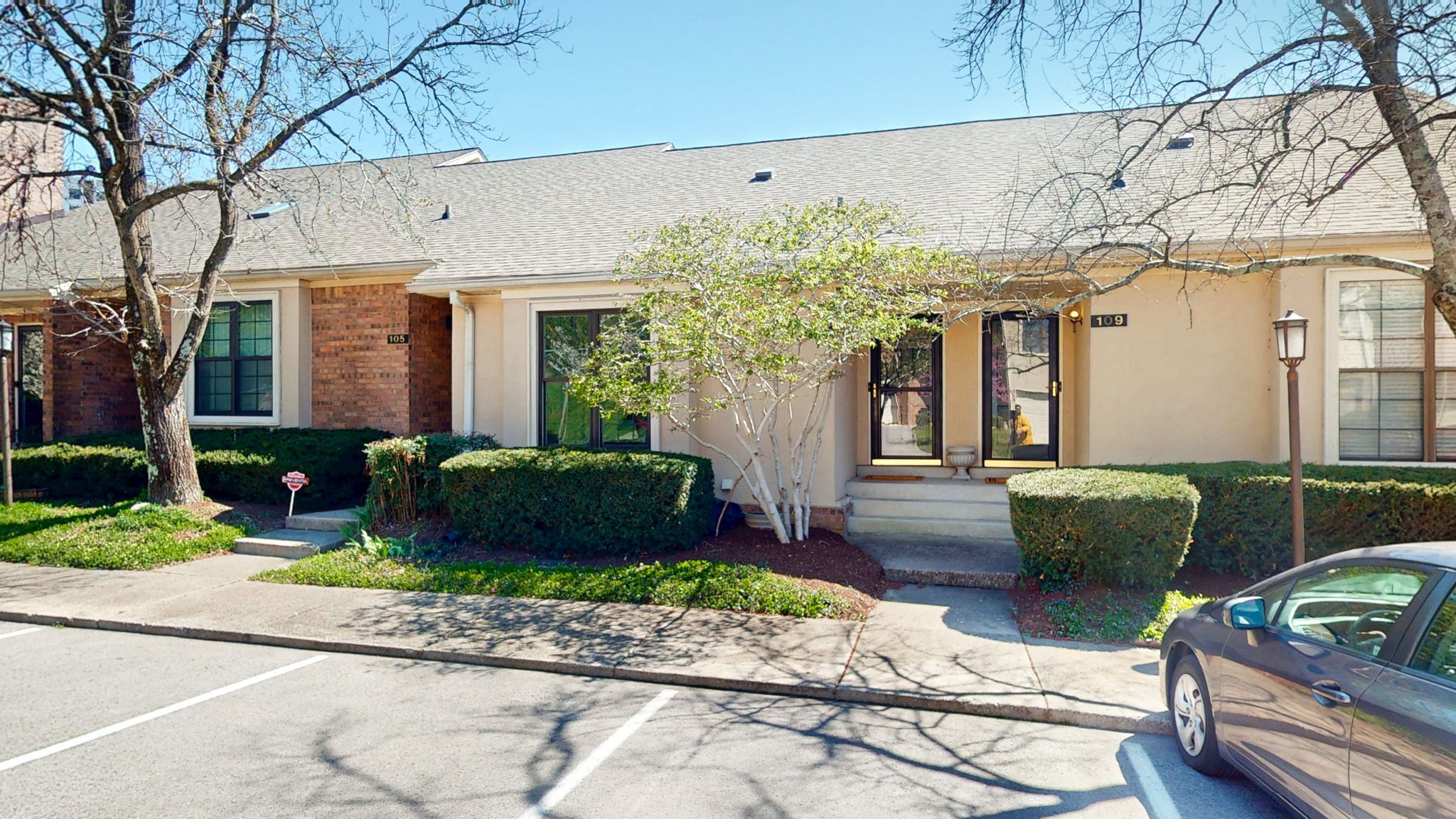 107 Villa View Ct